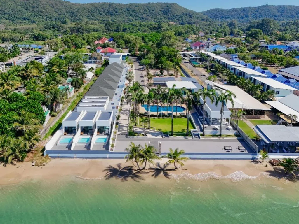 Chaolao Sea Breeze Resort