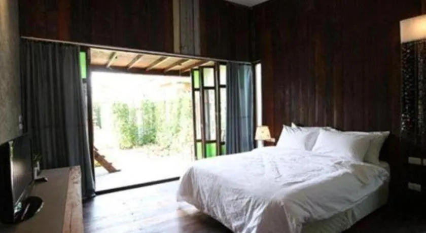 Bed in Chababaancham Resort