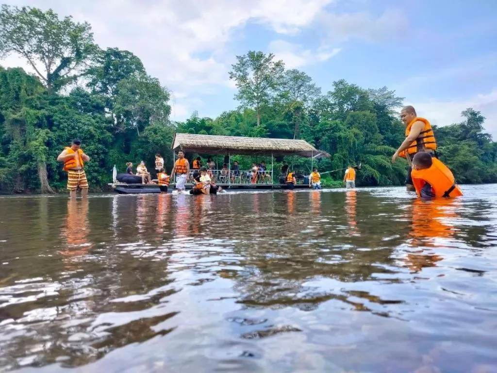 The Raft Land Resort