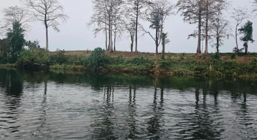 The Raft Land Resort