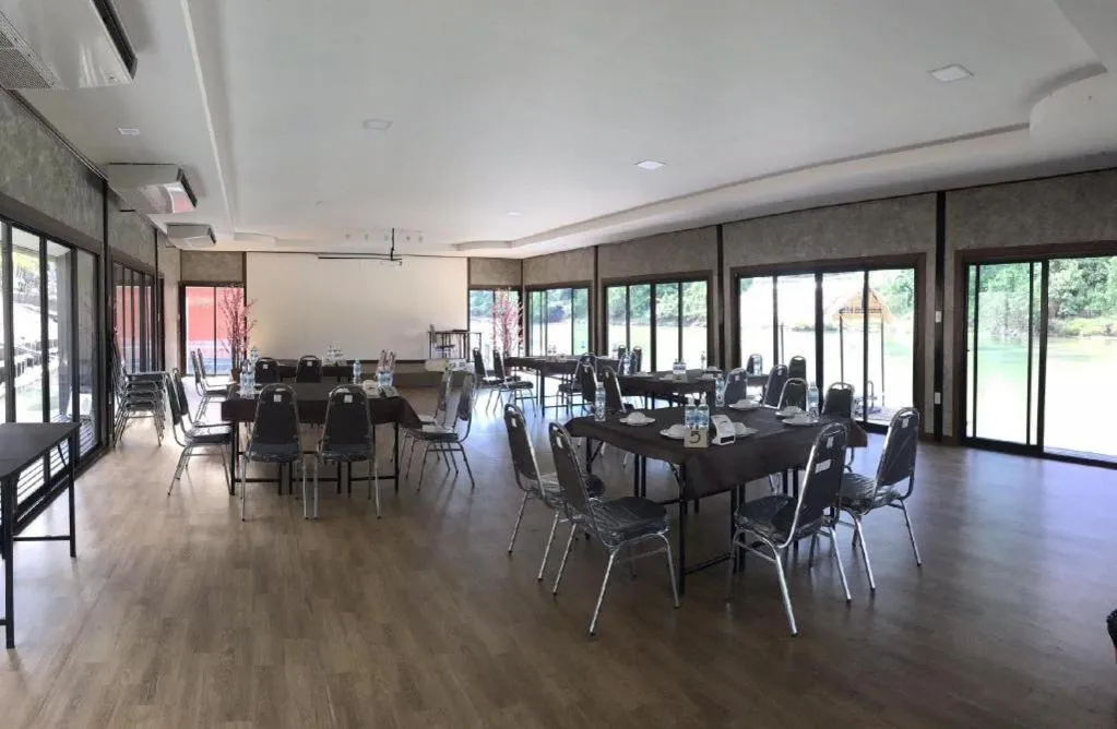 The Raft Land Resort