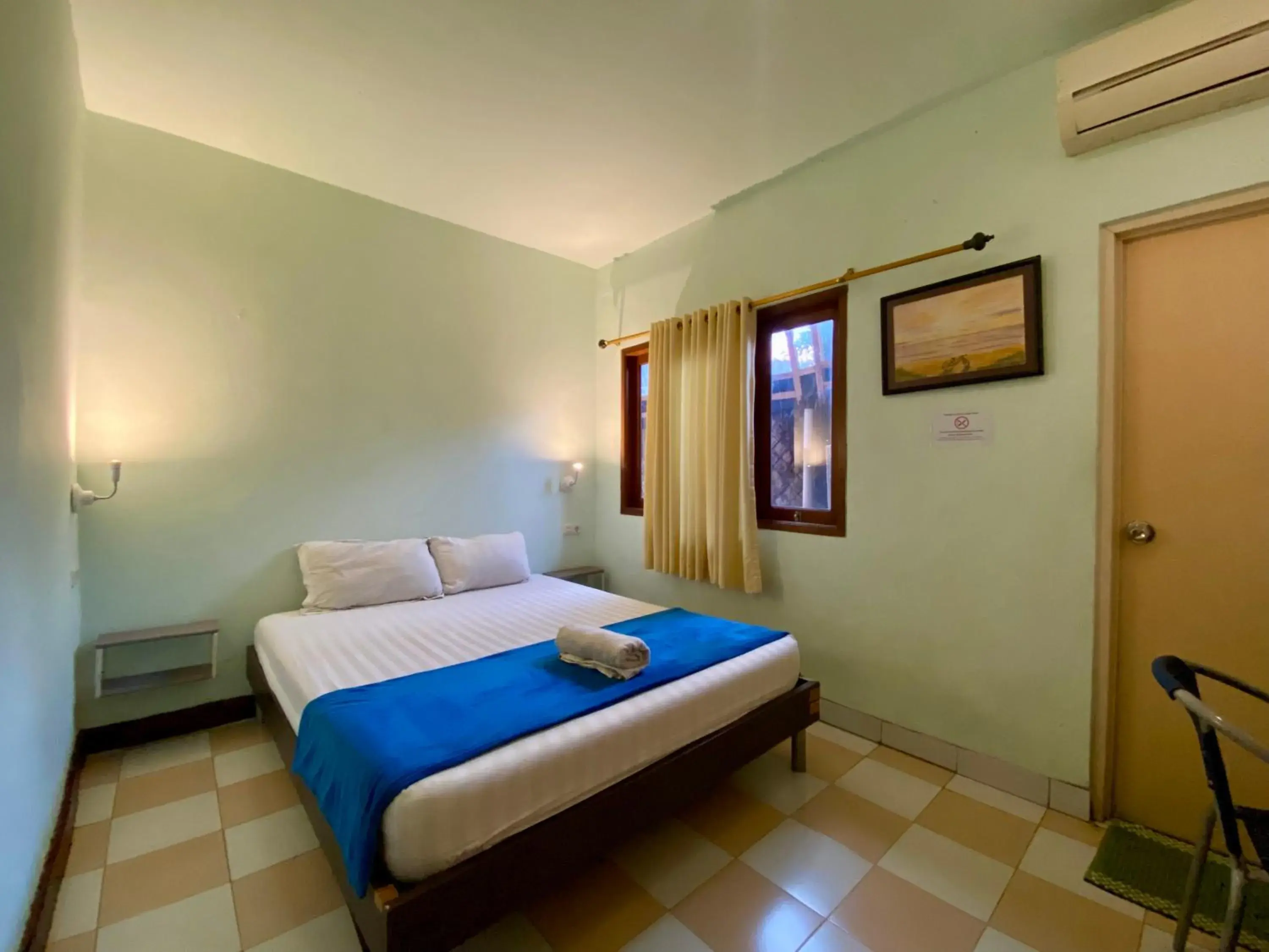 Double or Twin Room in Homestay Famili Taqwa Double or Twin Room in Homestay Famili Taqwa