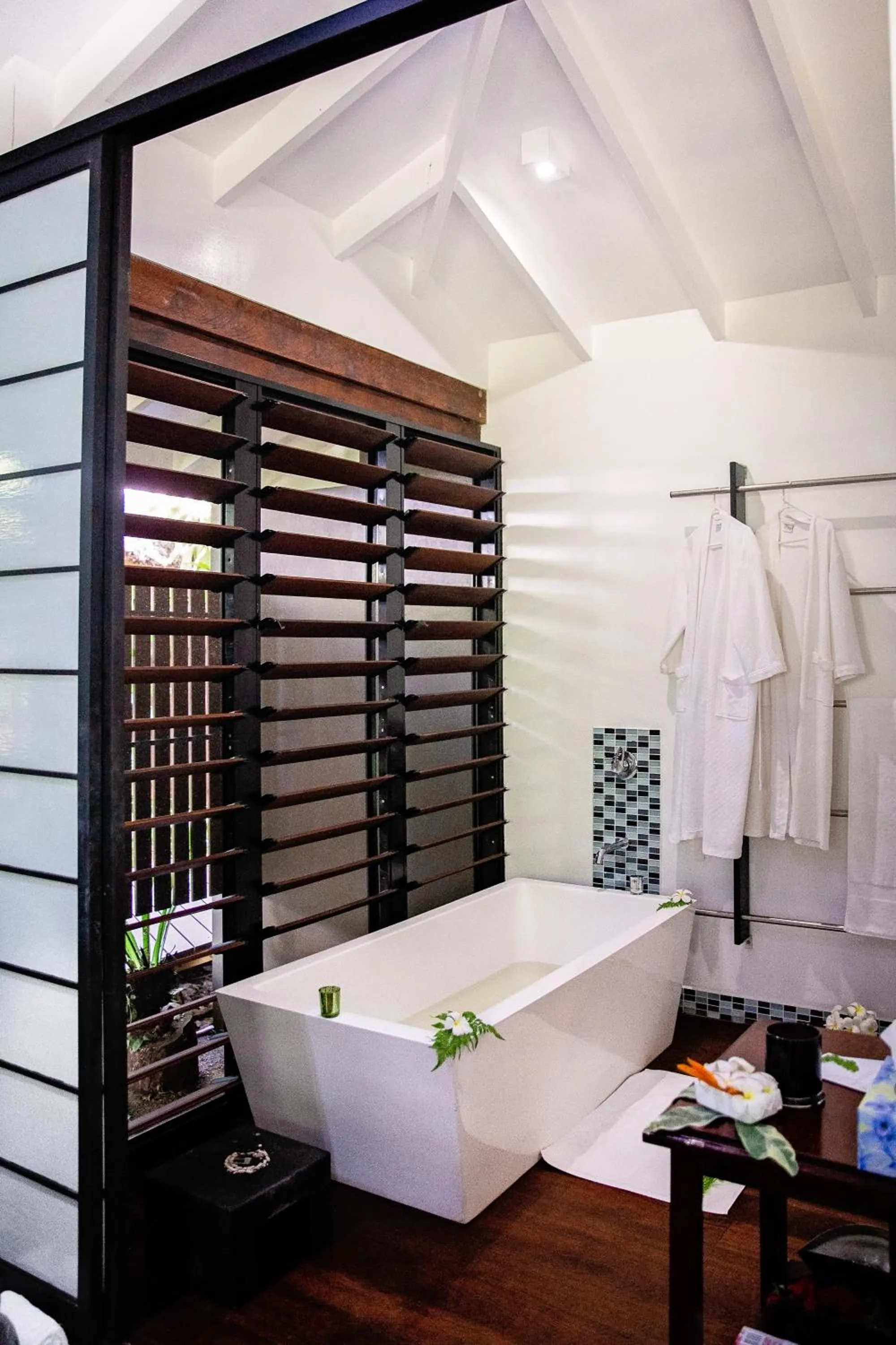 Bed in Barrier Beach Resort