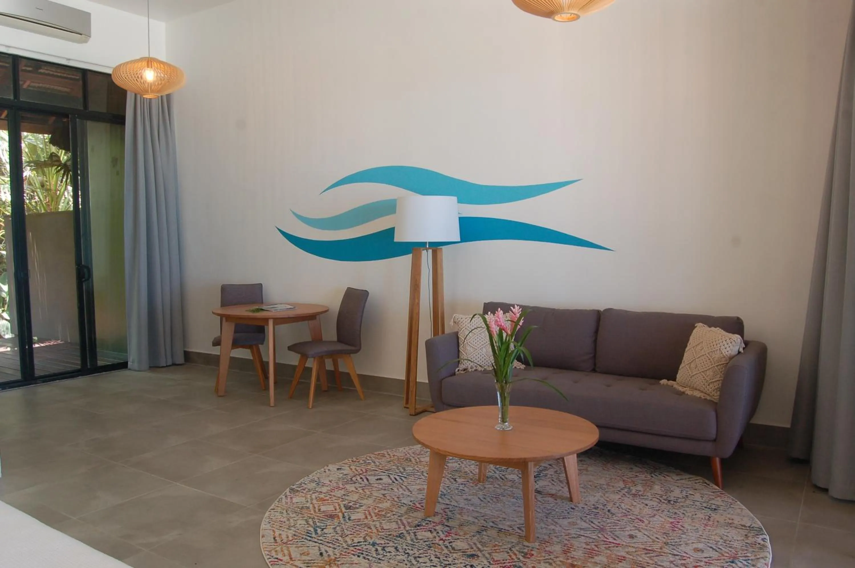 Barrier Beach Resort