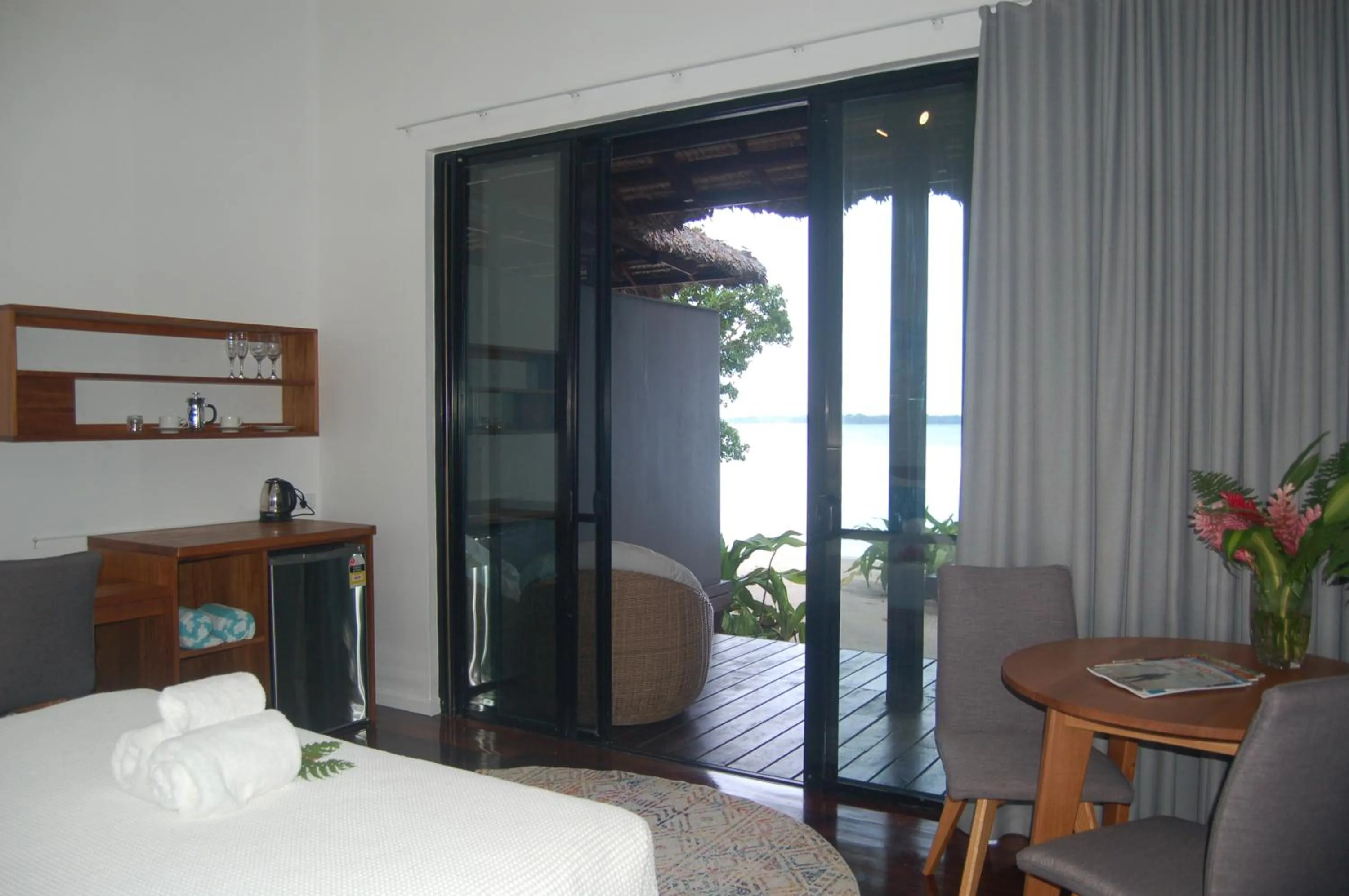 Bed in Barrier Beach Resort