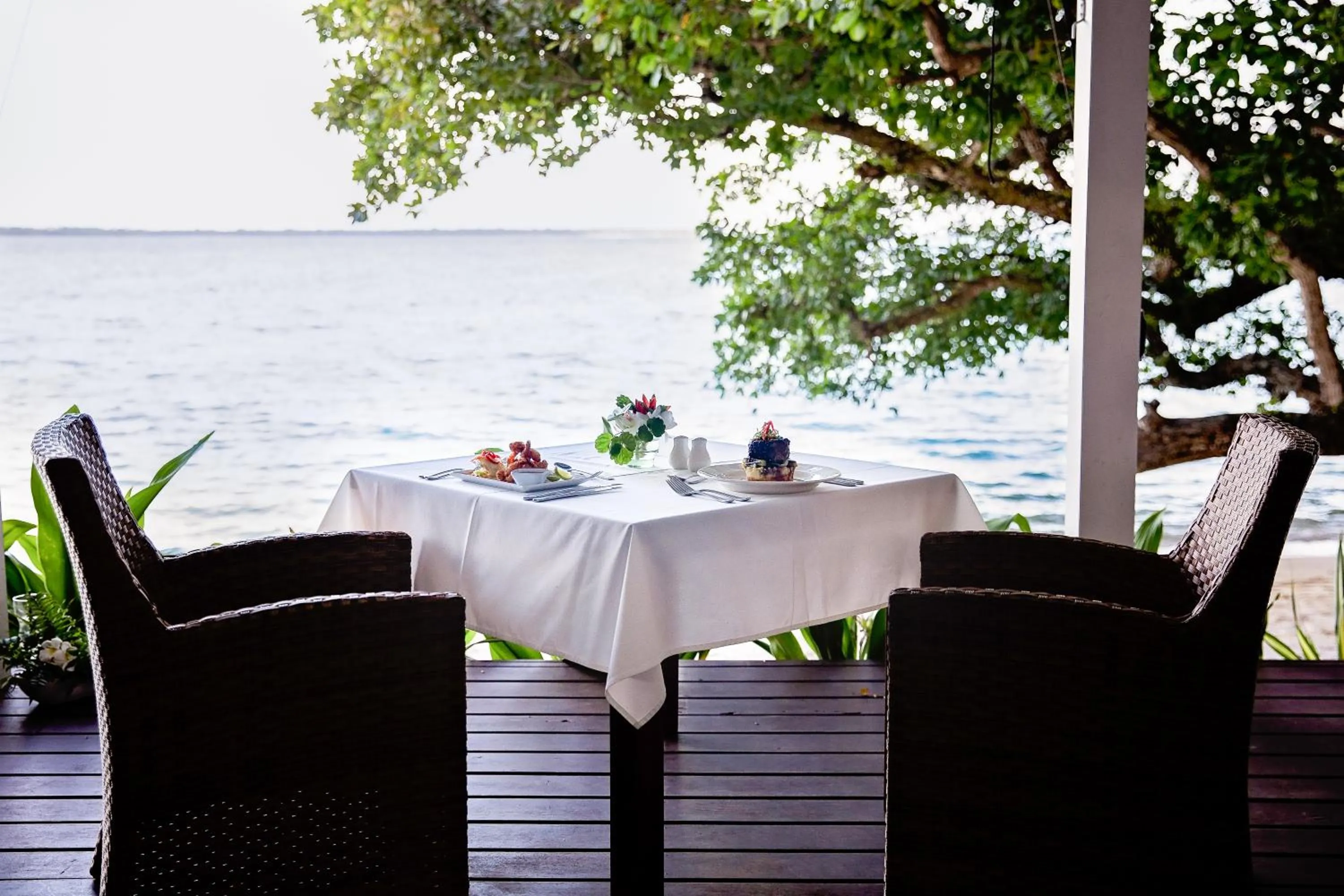 Restaurant/places to eat in Barrier Beach Resort