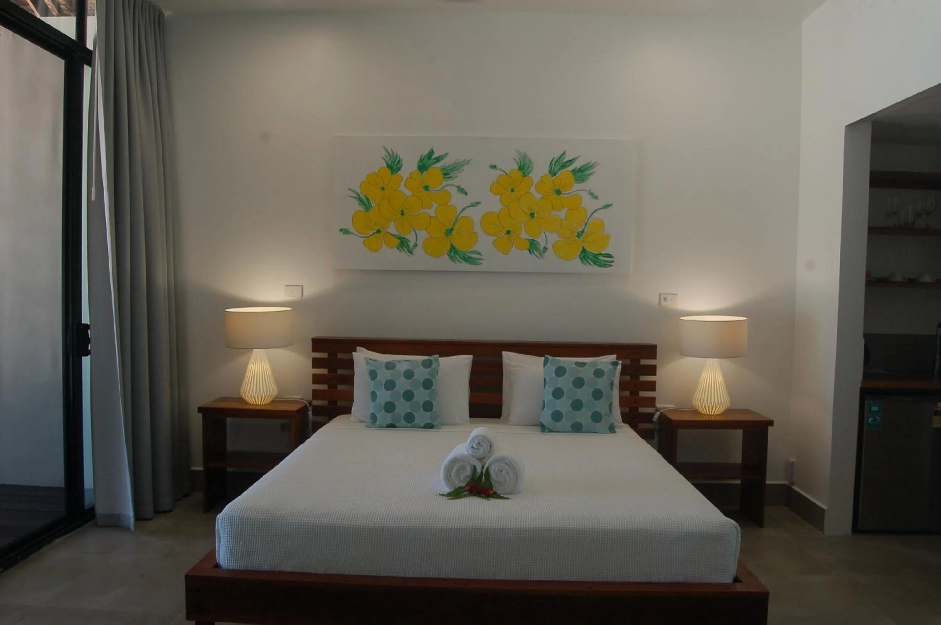 Bed in Barrier Beach Resort