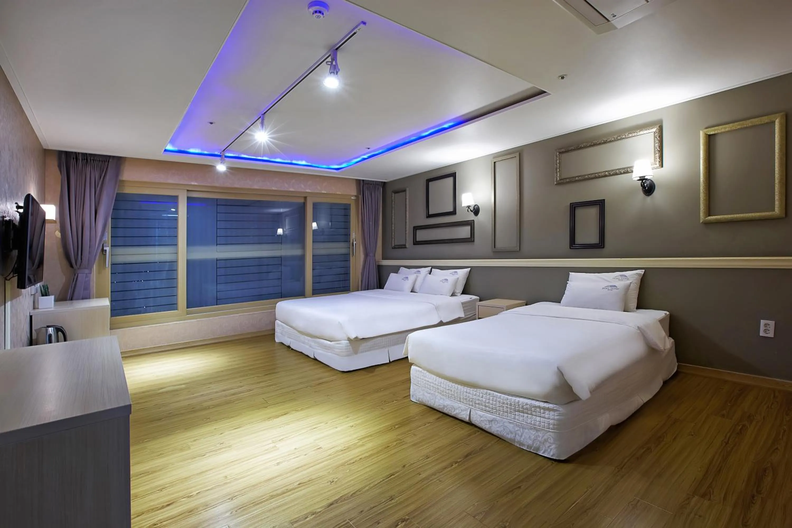 Bed in Dome Hotel Geoje