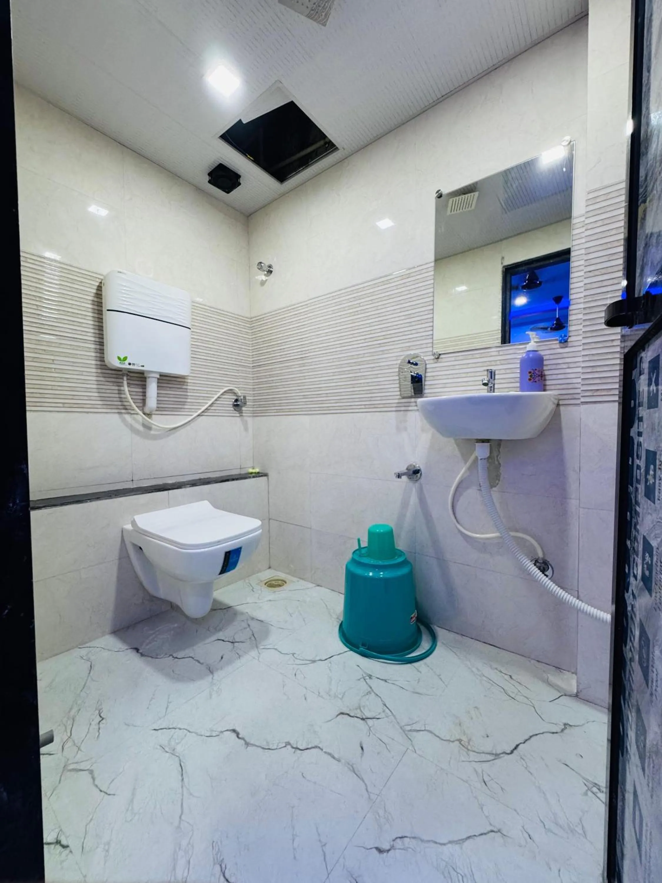 Hotel Welcome Airoli