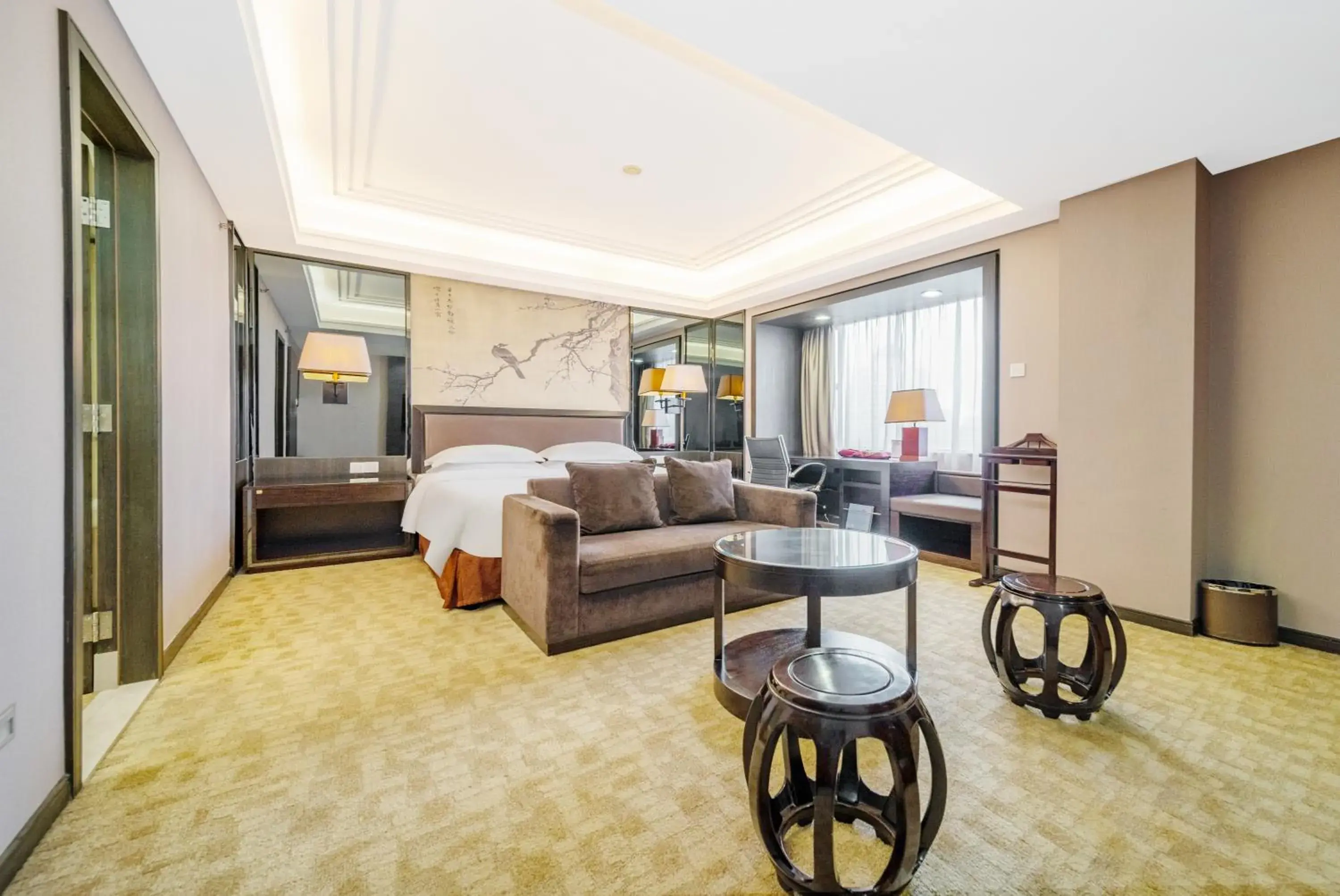 Executive King Room in Zhongshan International Hotel Executive King Room in Zhongshan International Hotel