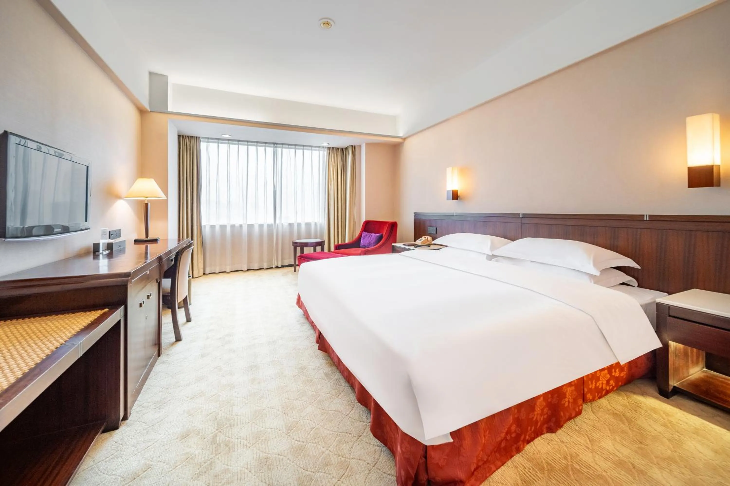 Bed in Zhongshan International Hotel