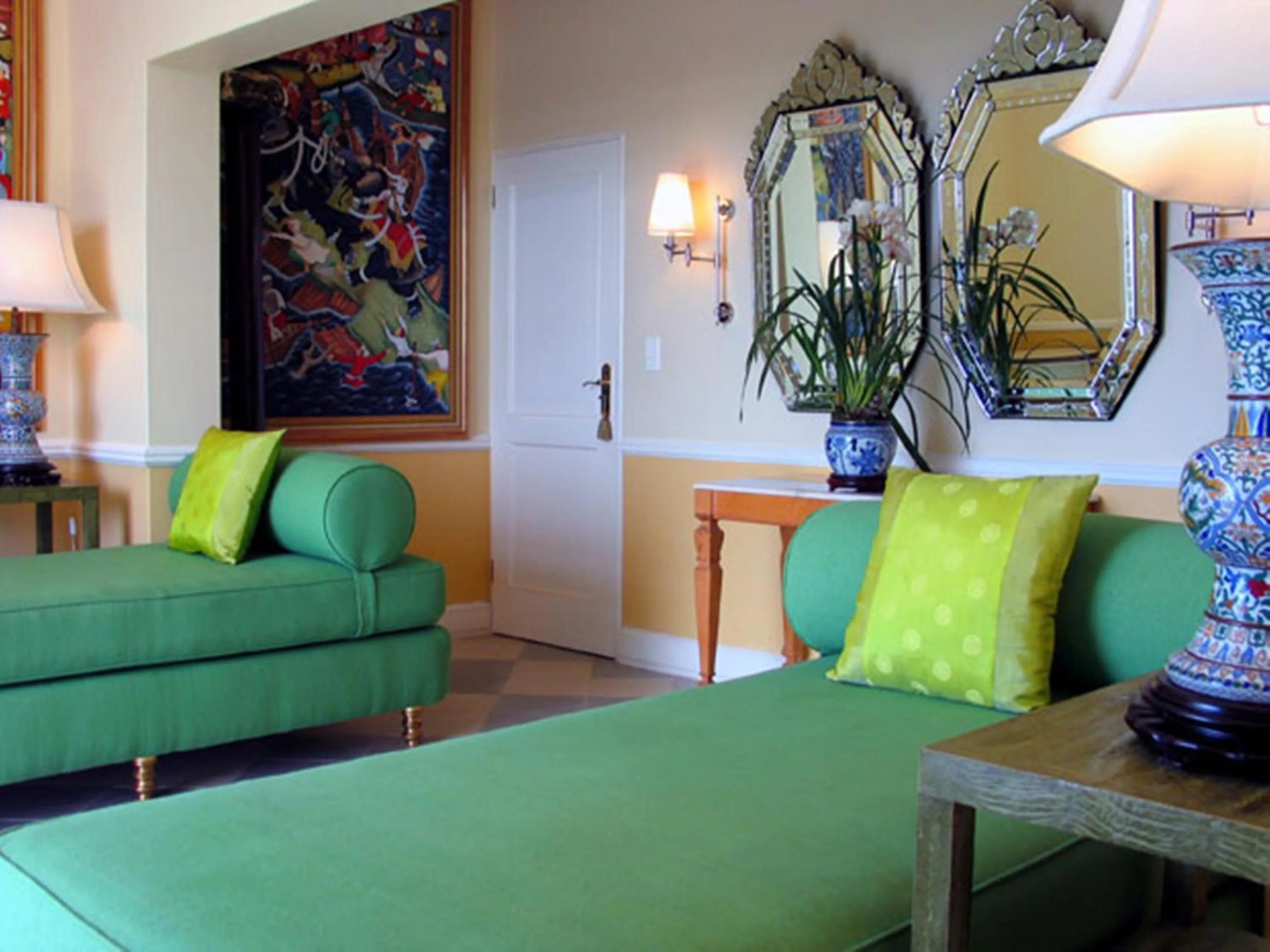 Seating area in Colona Castle