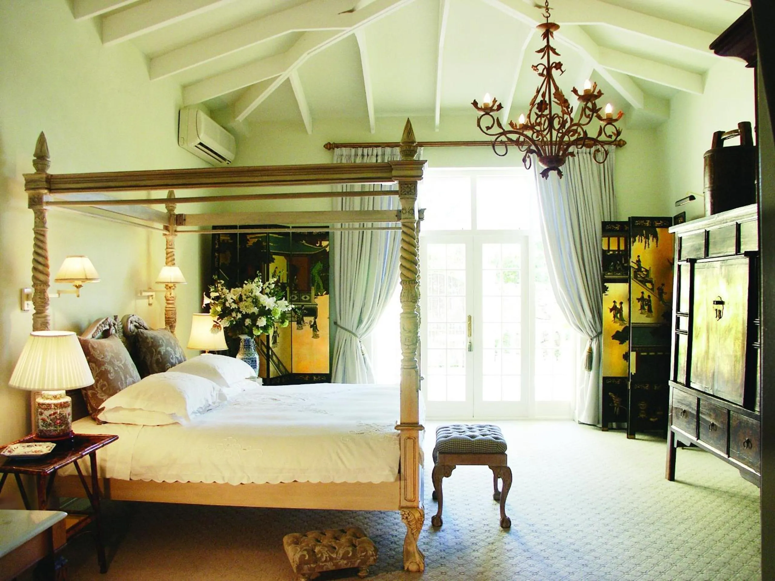 Bedroom, Bed in Colona Castle