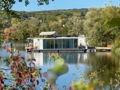 L'Escale Royale Verneuil-sur-Seine