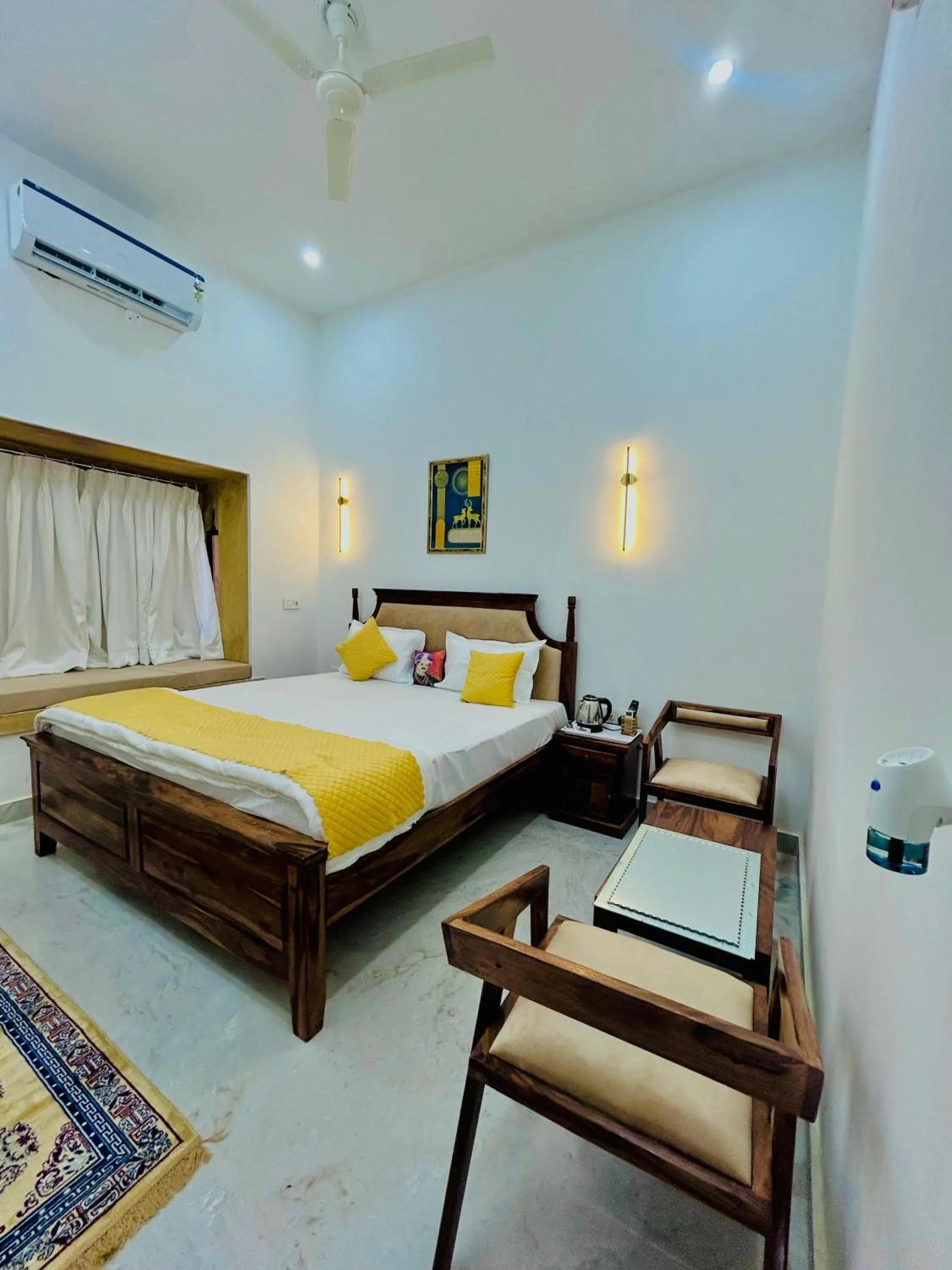 Hotel Narpat Garh Palace