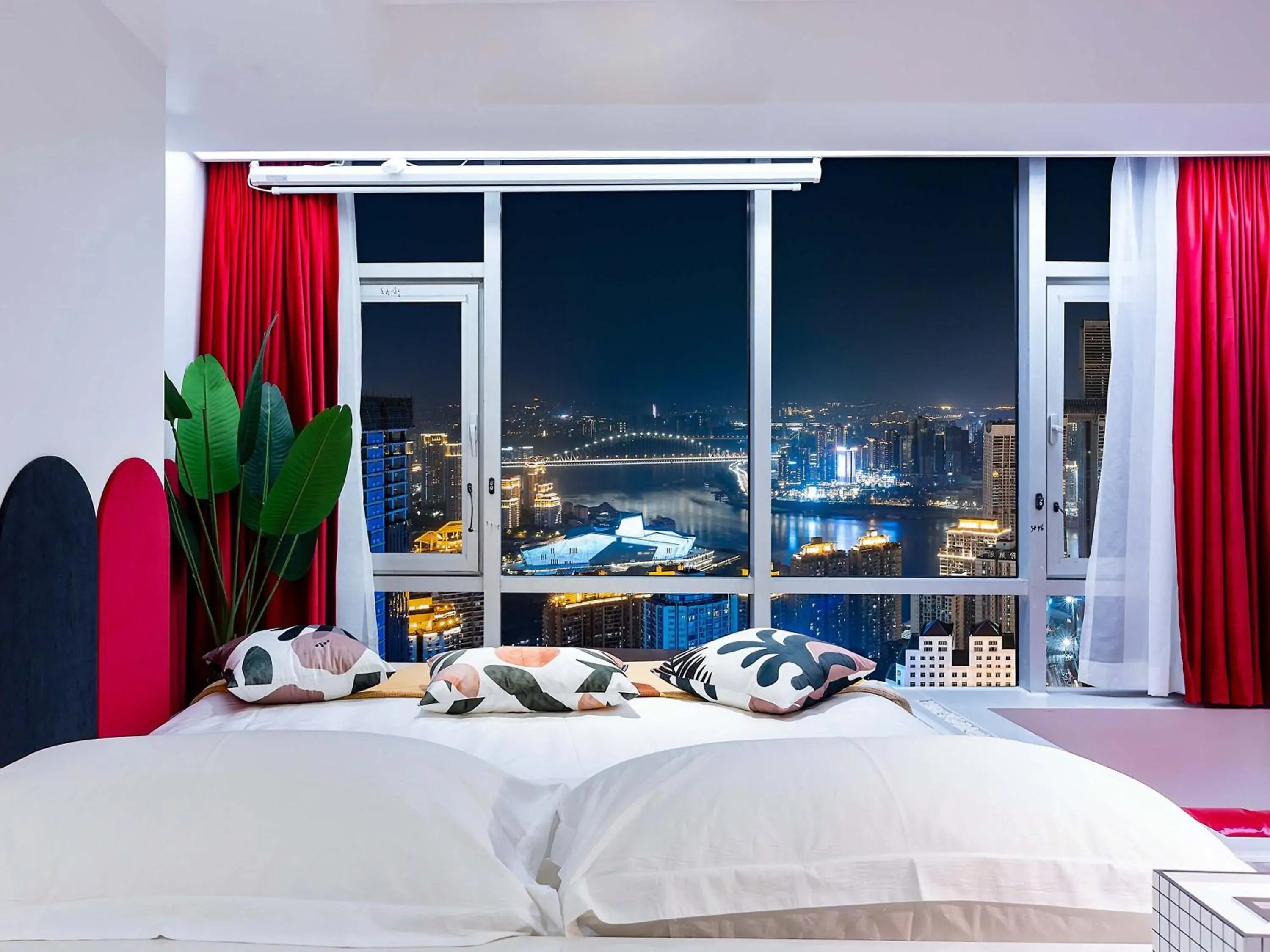Deluxe Double Room in Nanqing Yidao River View Hotel -Chongqing Jiefangbei Deluxe Double Room in Nanqing Yidao River View Hotel -Chongqing Jiefangbei