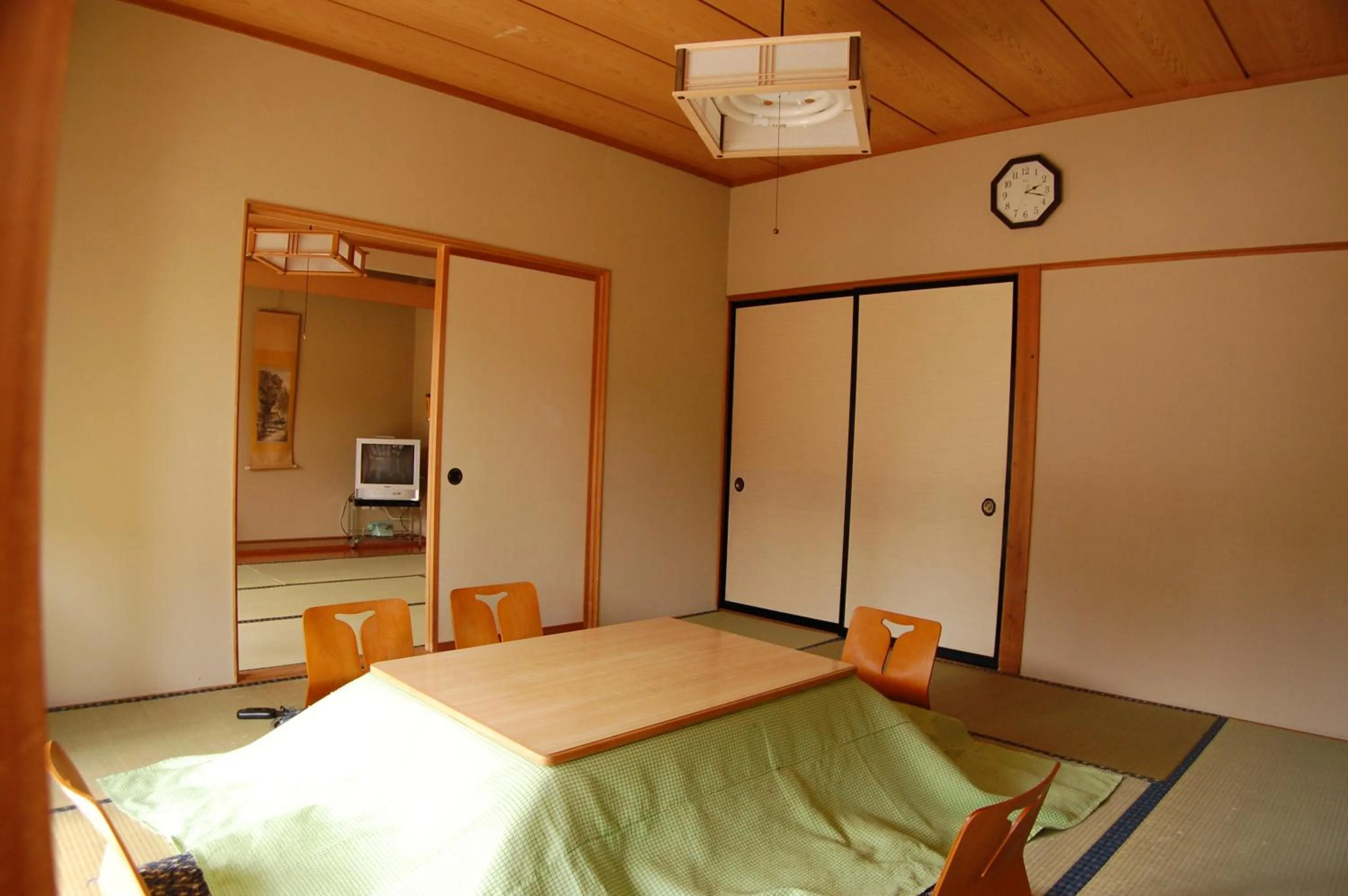 Photo of the whole room, Bed in Sawatari Onsen Miyataya Ryokan