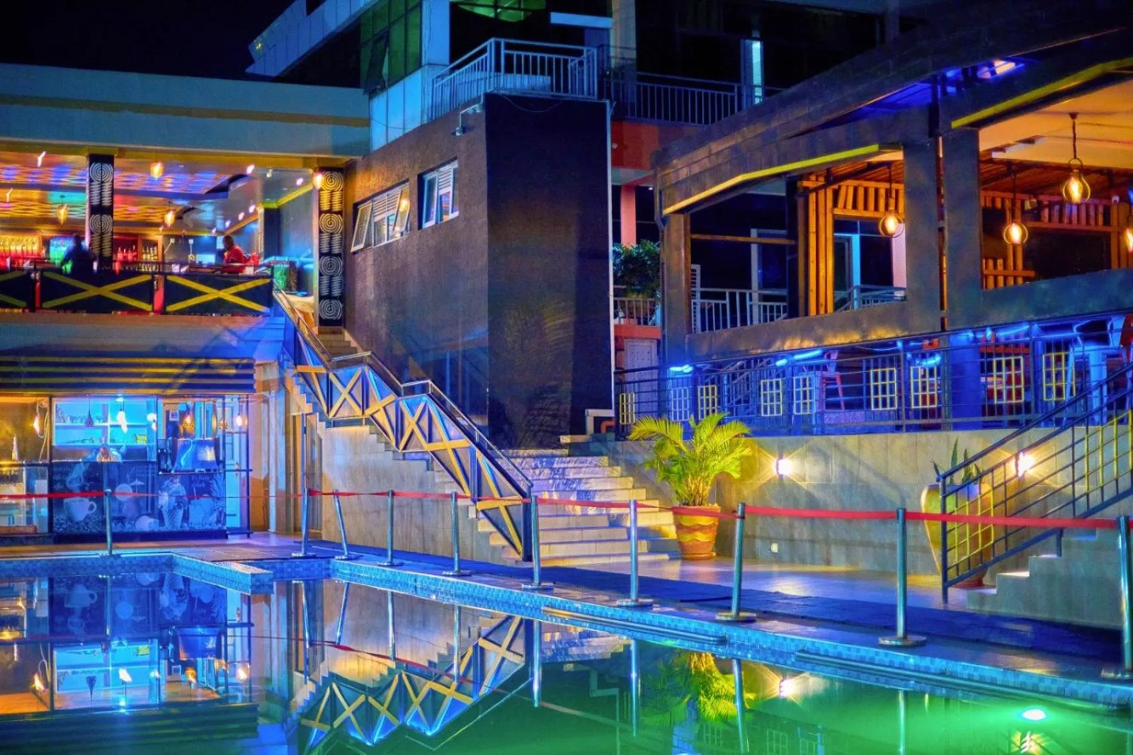 Swimming pool in Olympic Hotel