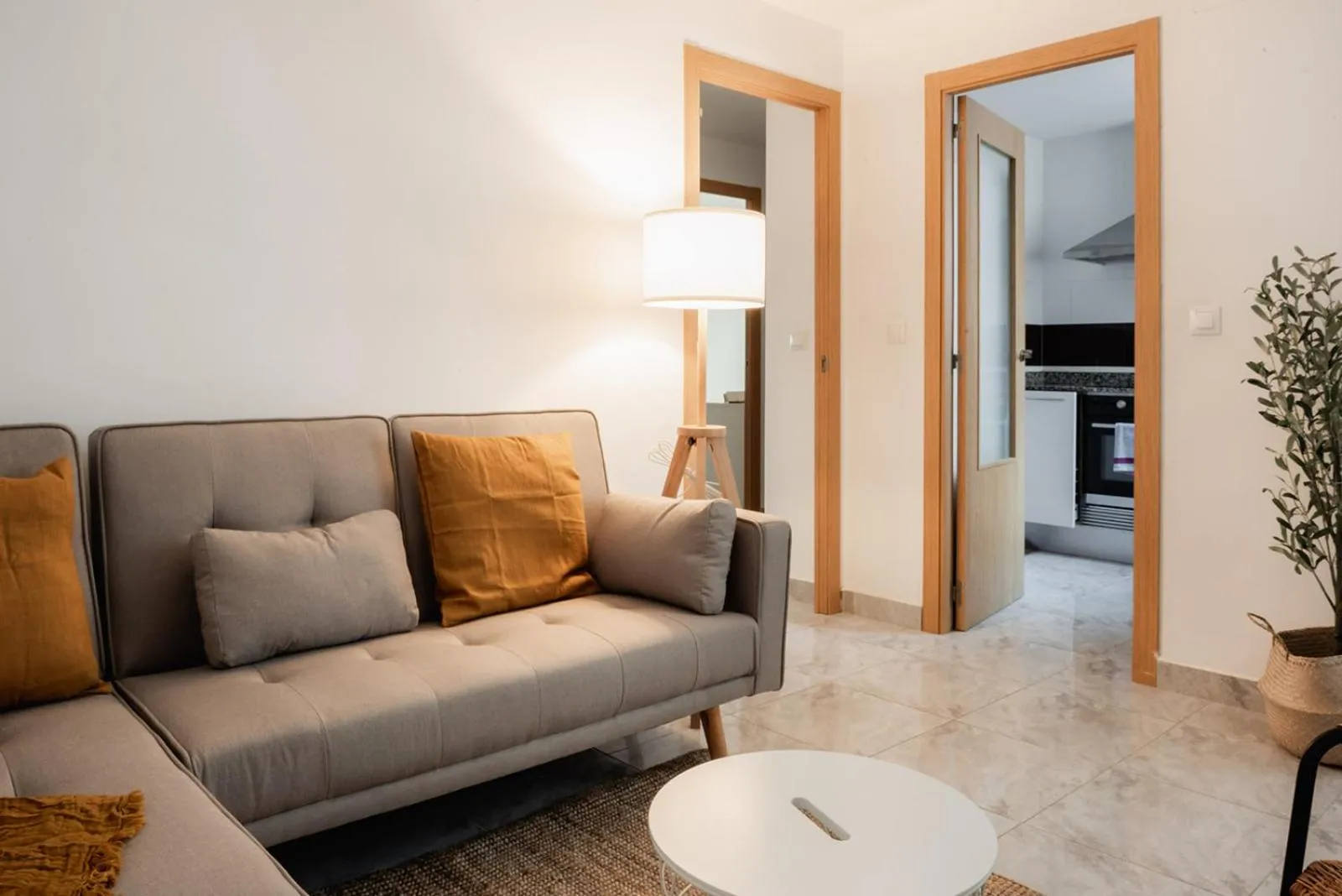 Apartamentos FV Flats Valencia - Mestalla 5