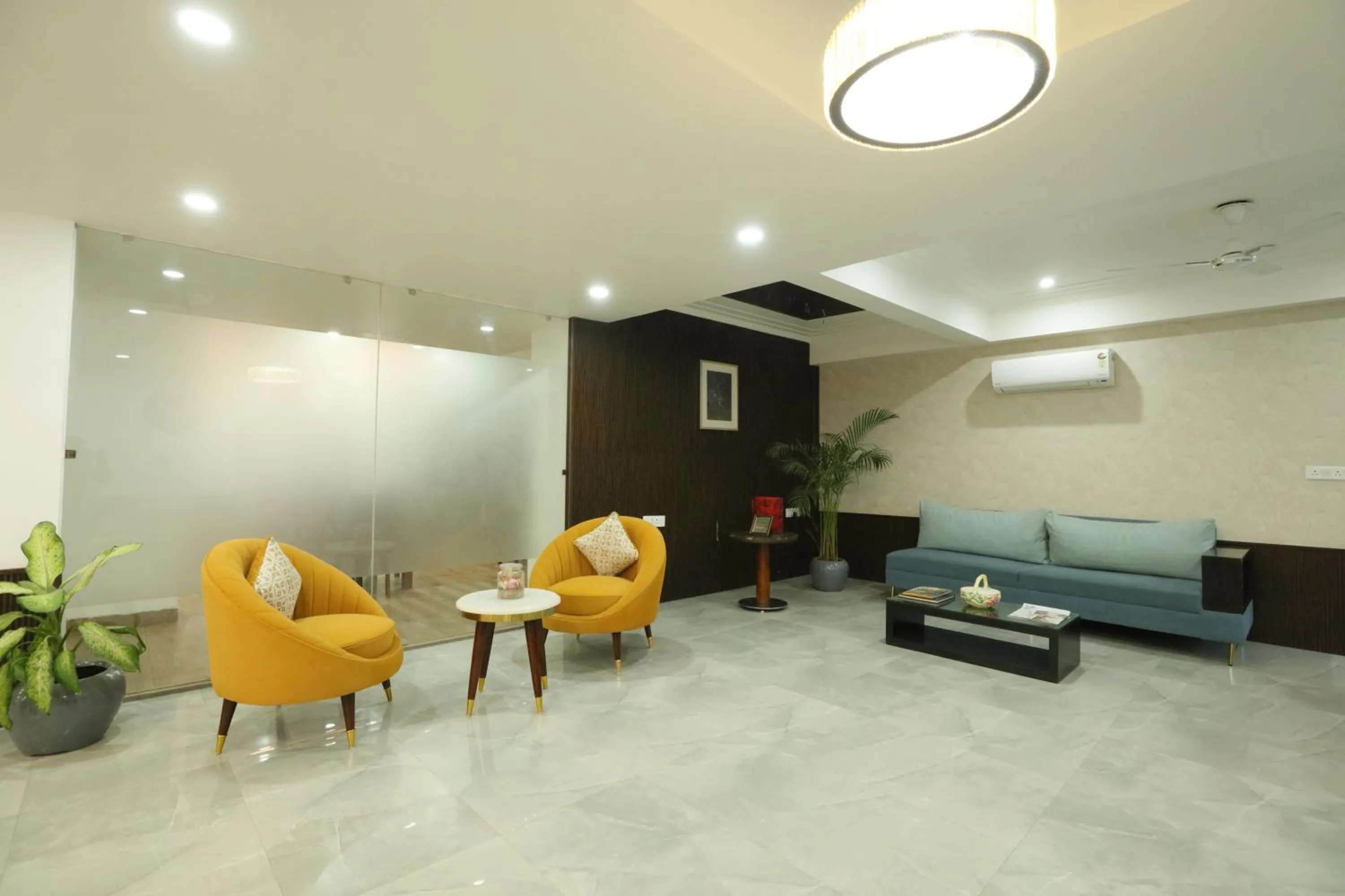 Lobby or reception in CORPORATE STAYS-Golf Course Road