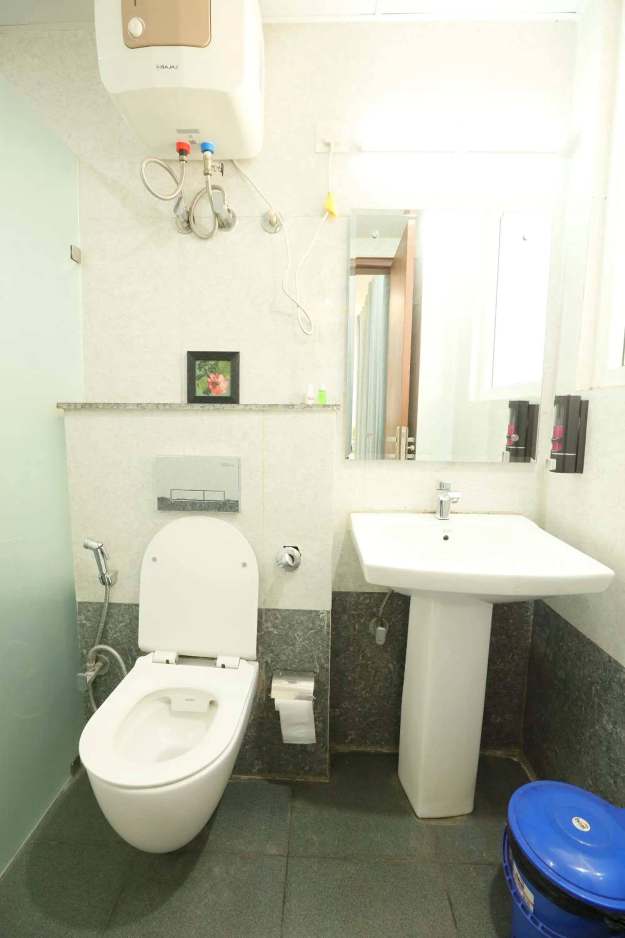 Bathroom in CORPORATE STAYS-Golf Course Road