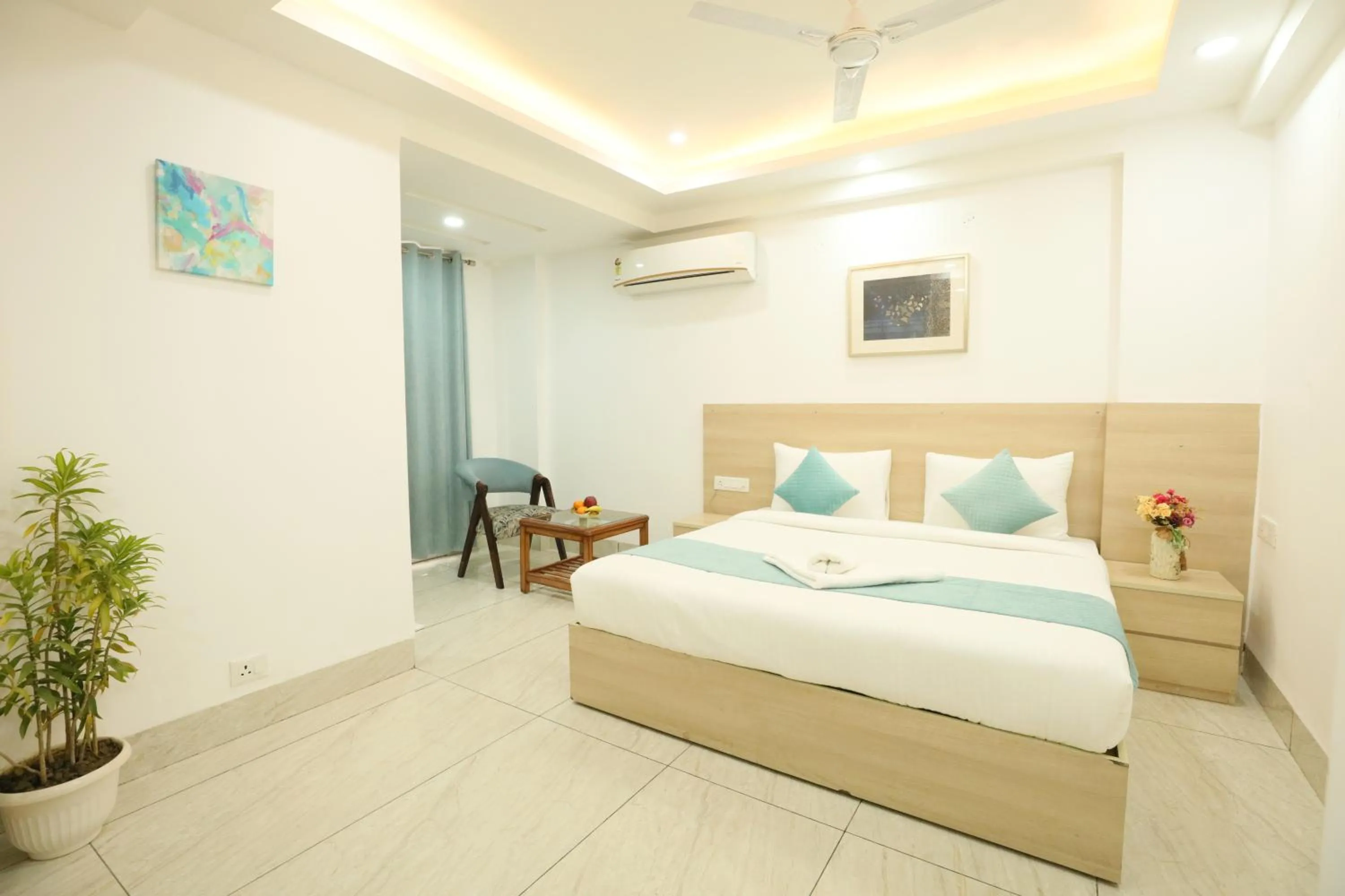 Bedroom, Bed in CORPORATE STAYS-Golf Course Road