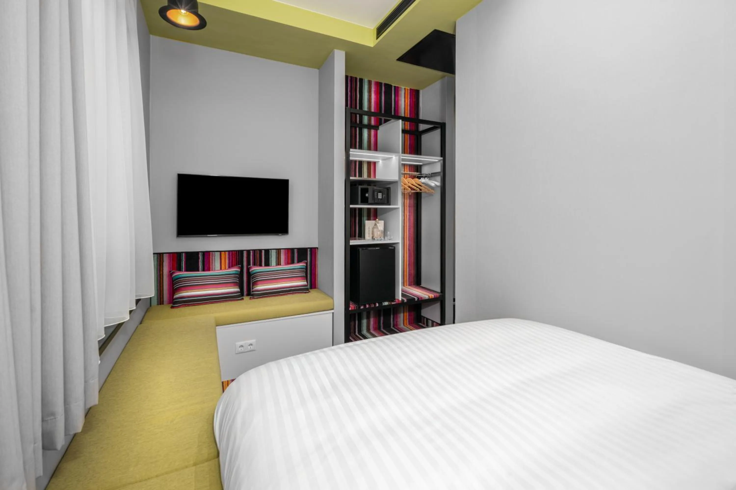 Bedroom, Bed in Mamaison Vibe Hotel Downtown Budapest