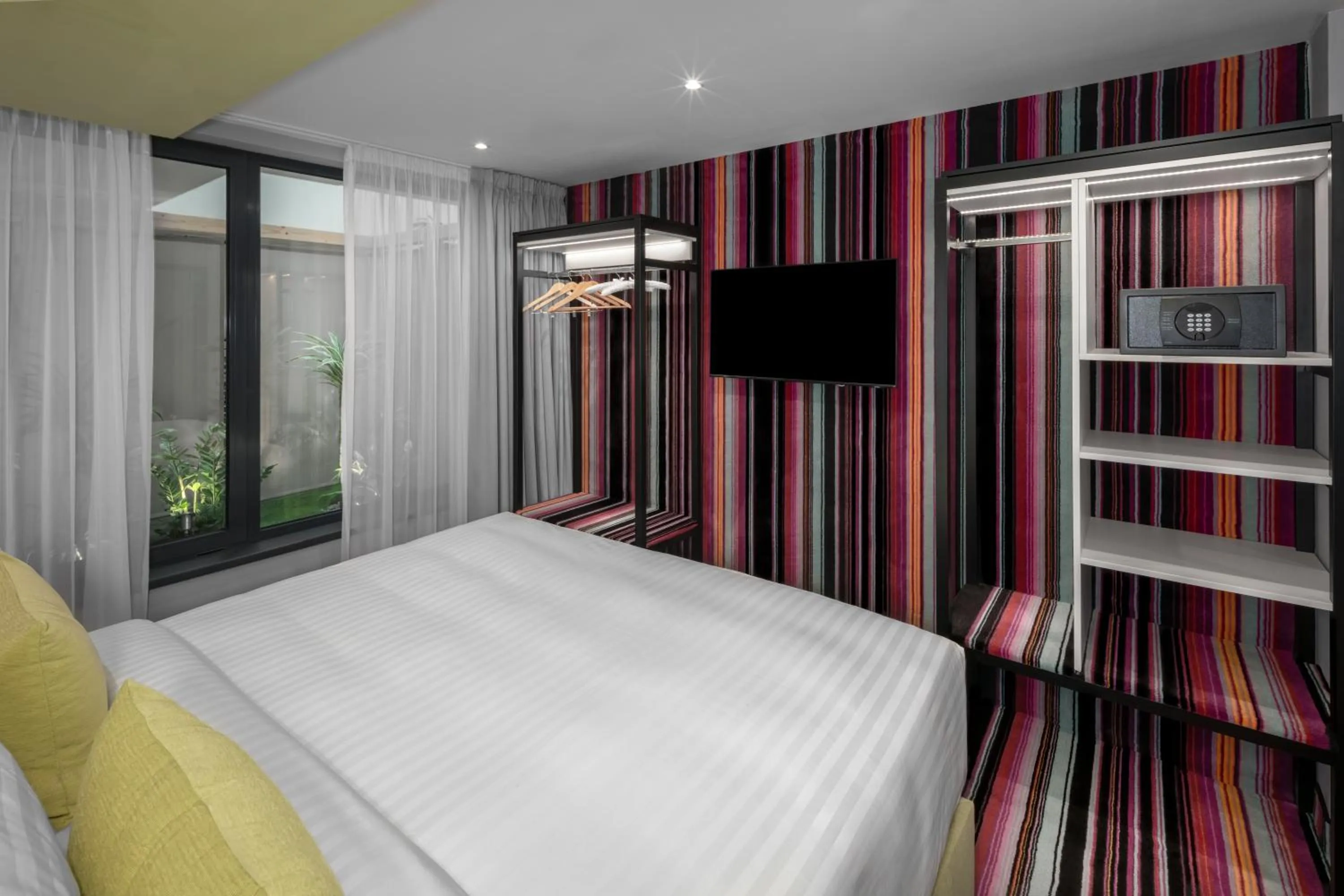 Bedroom, Bed in Mamaison Vibe Hotel Downtown Budapest