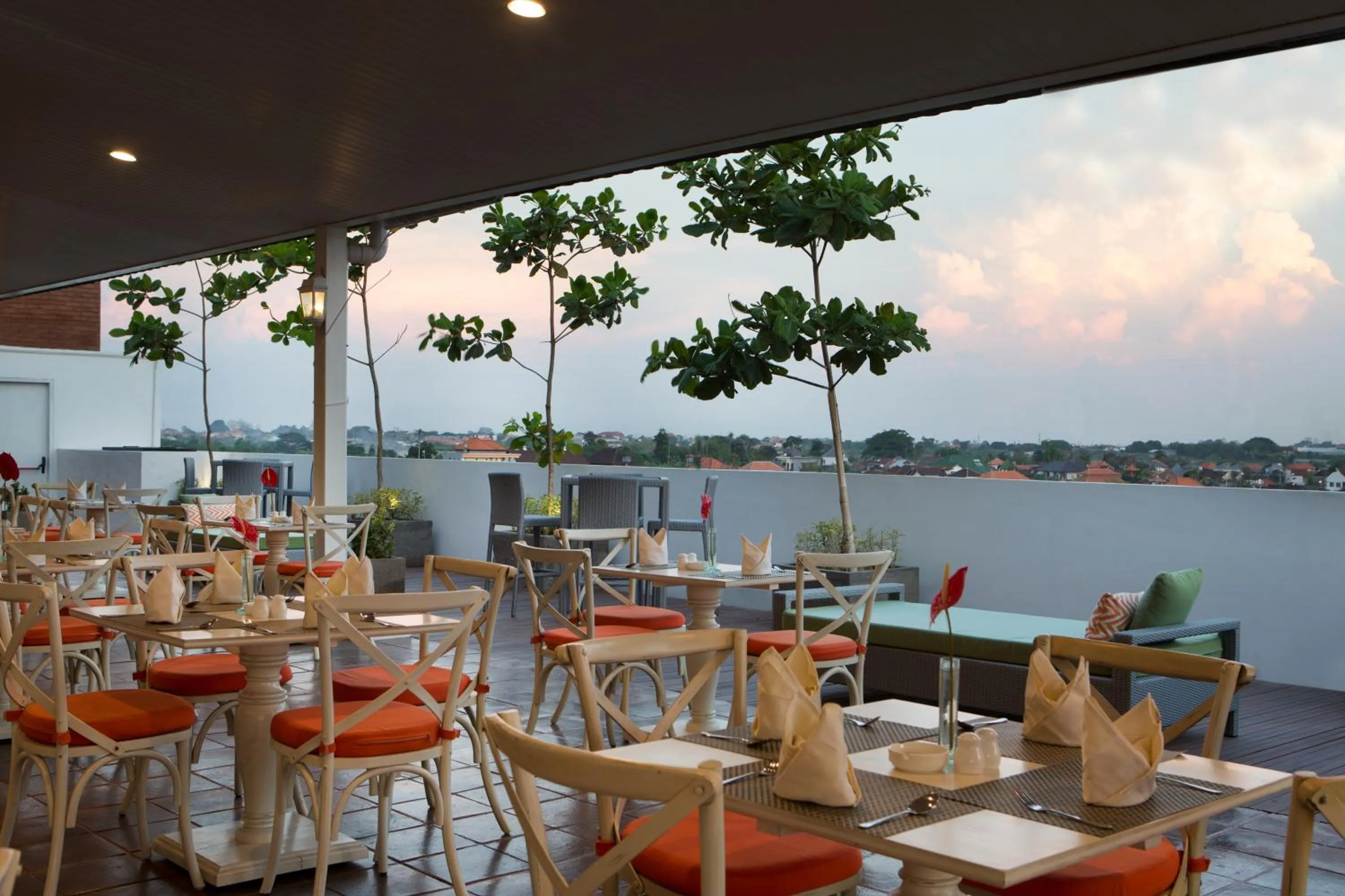 Restaurant/places to eat in Hotel Santika Seminyak