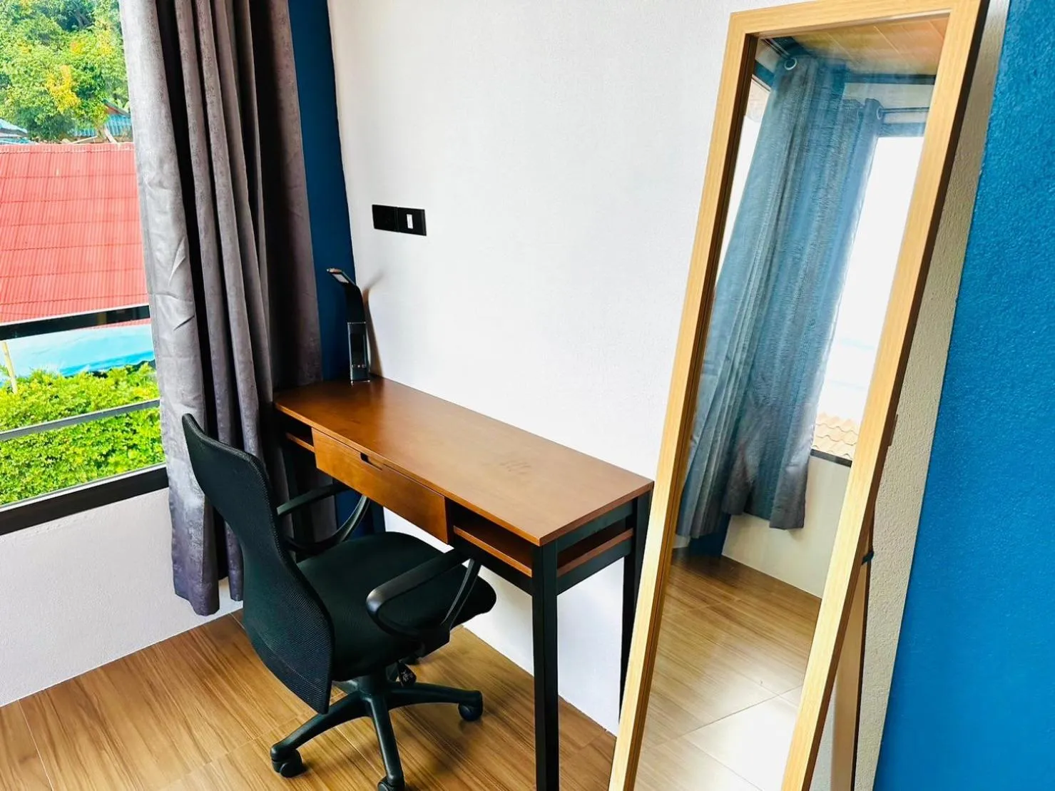 hair dresser in The Scenery Beach Resort