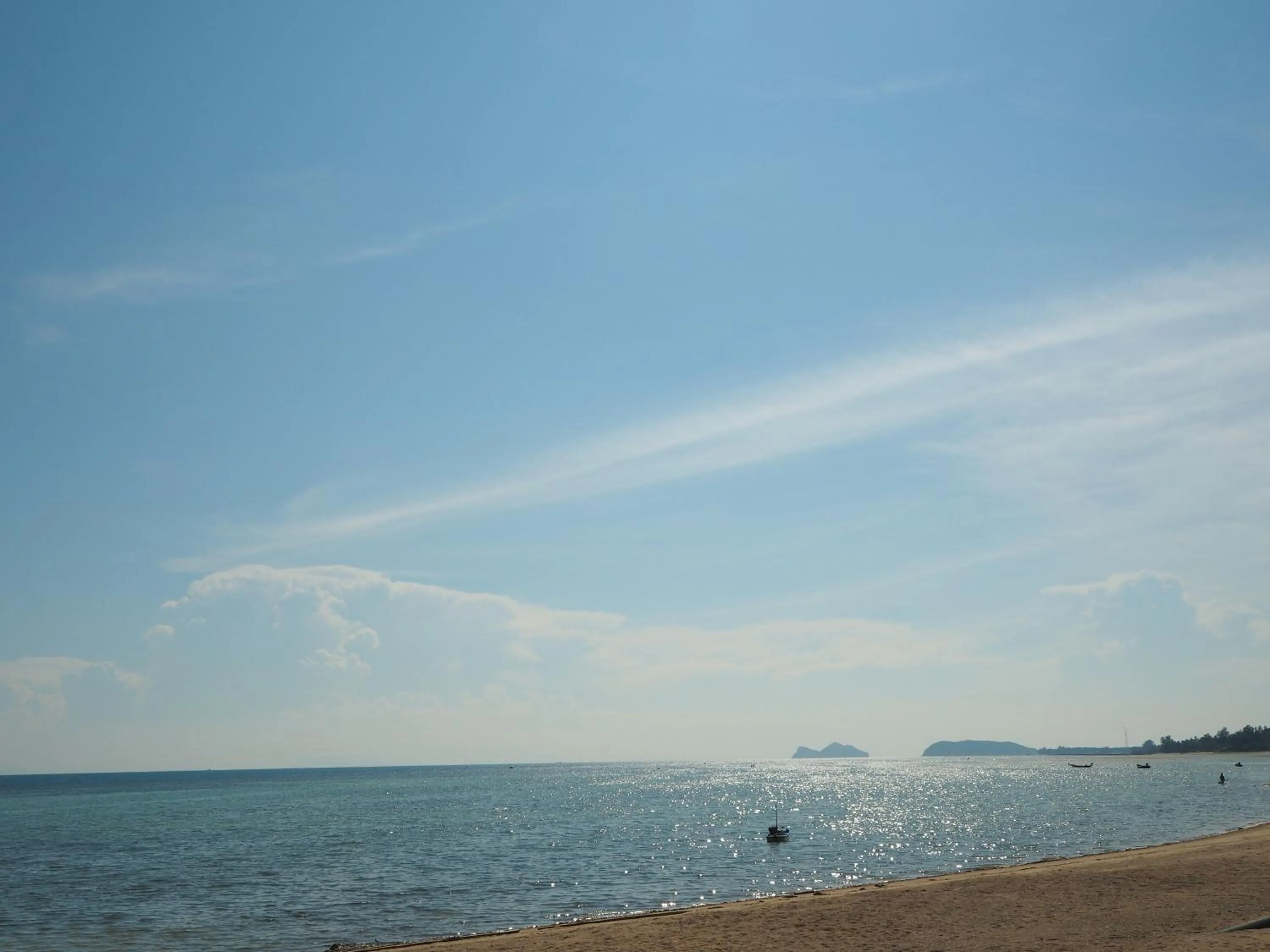 Beach in The Scenery Beach Resort