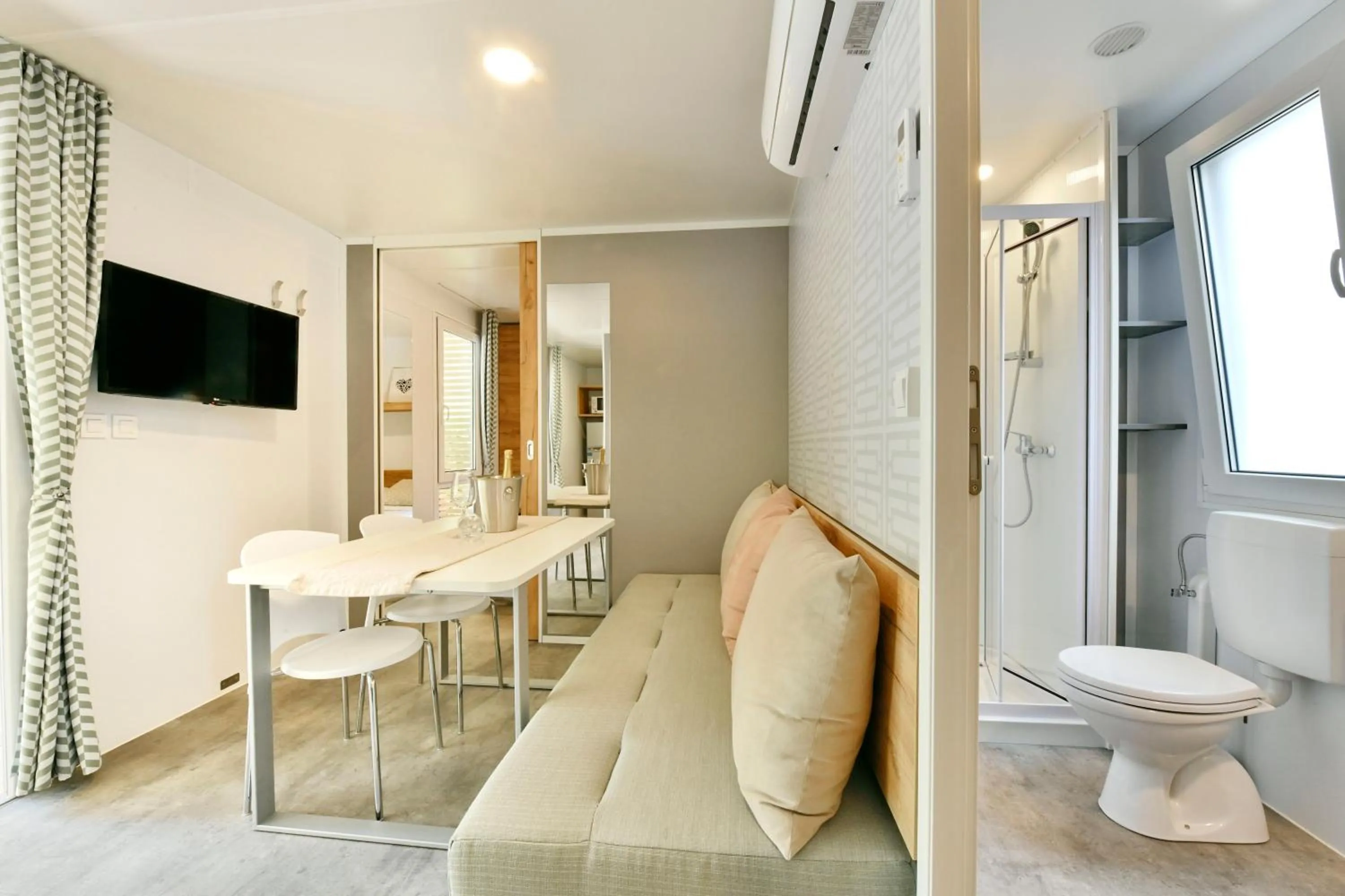 TV and multimedia in Polidor Camping Resort