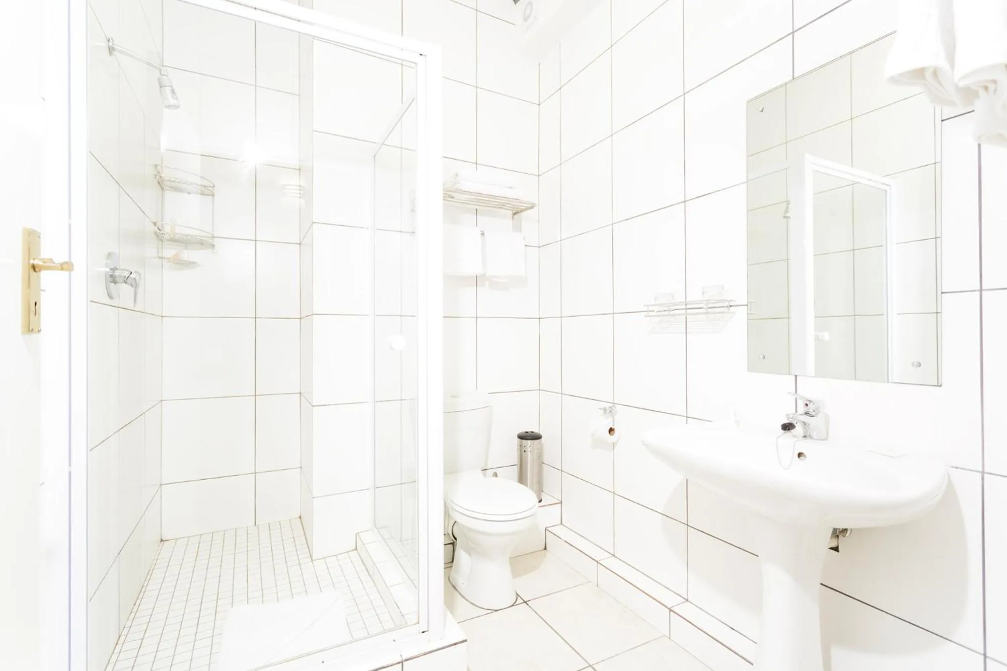 Bathroom in Best Western Cape Suites Hotel