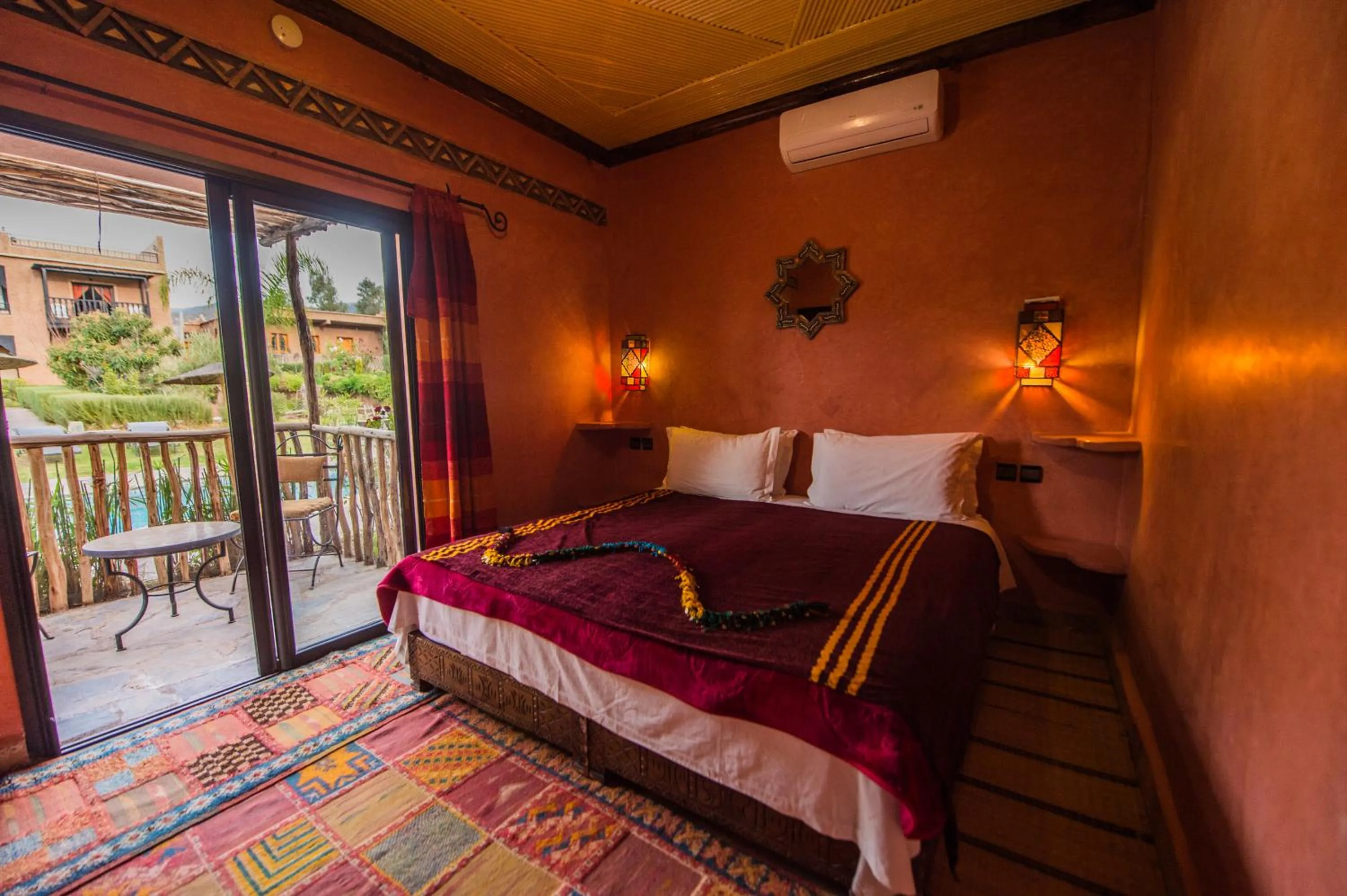 Bedroom, Bed in Ouirgane Ecolodge