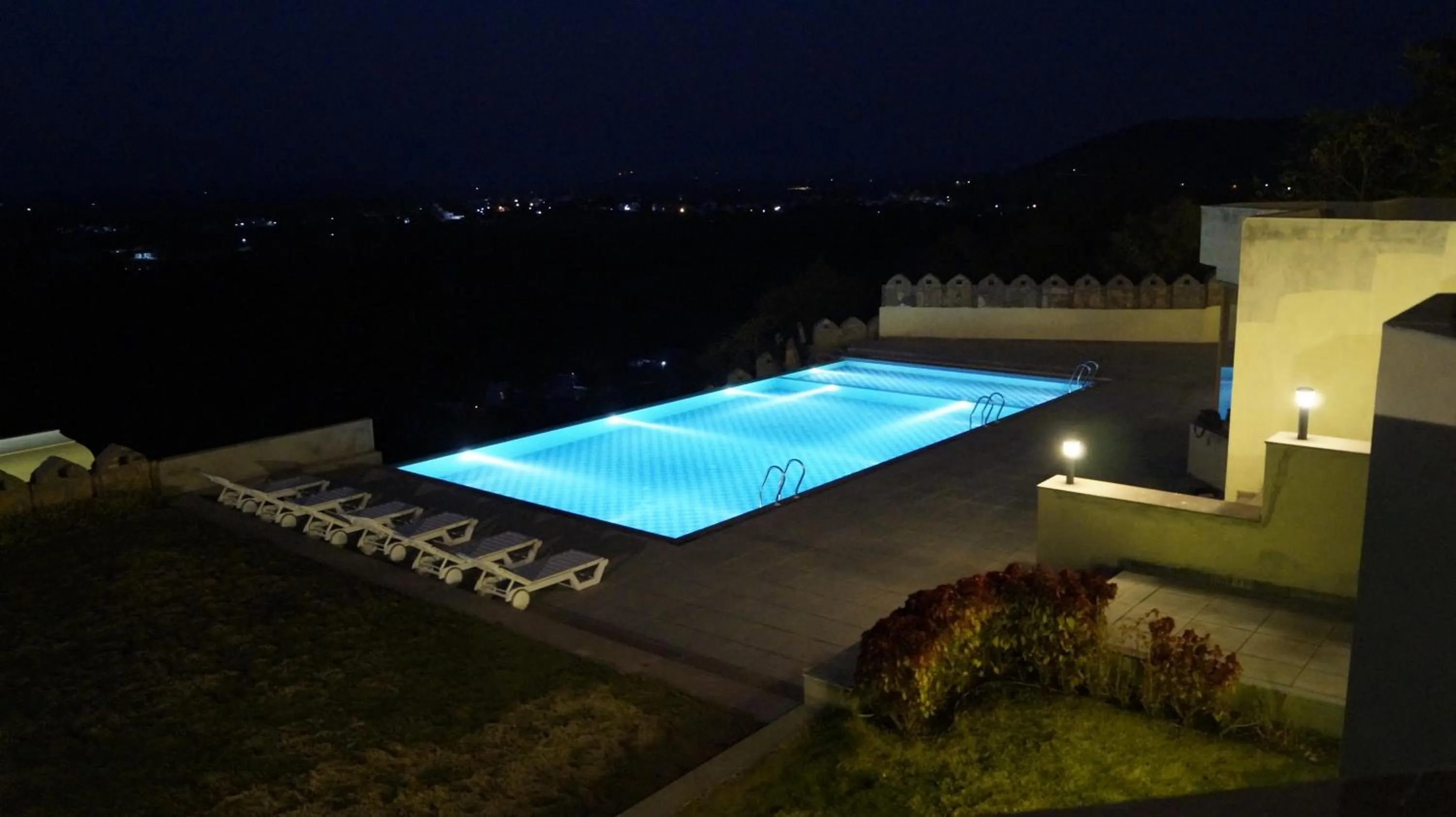 Swimming pool in jüSTa Brij Bhoomi Resort, Nathdwara