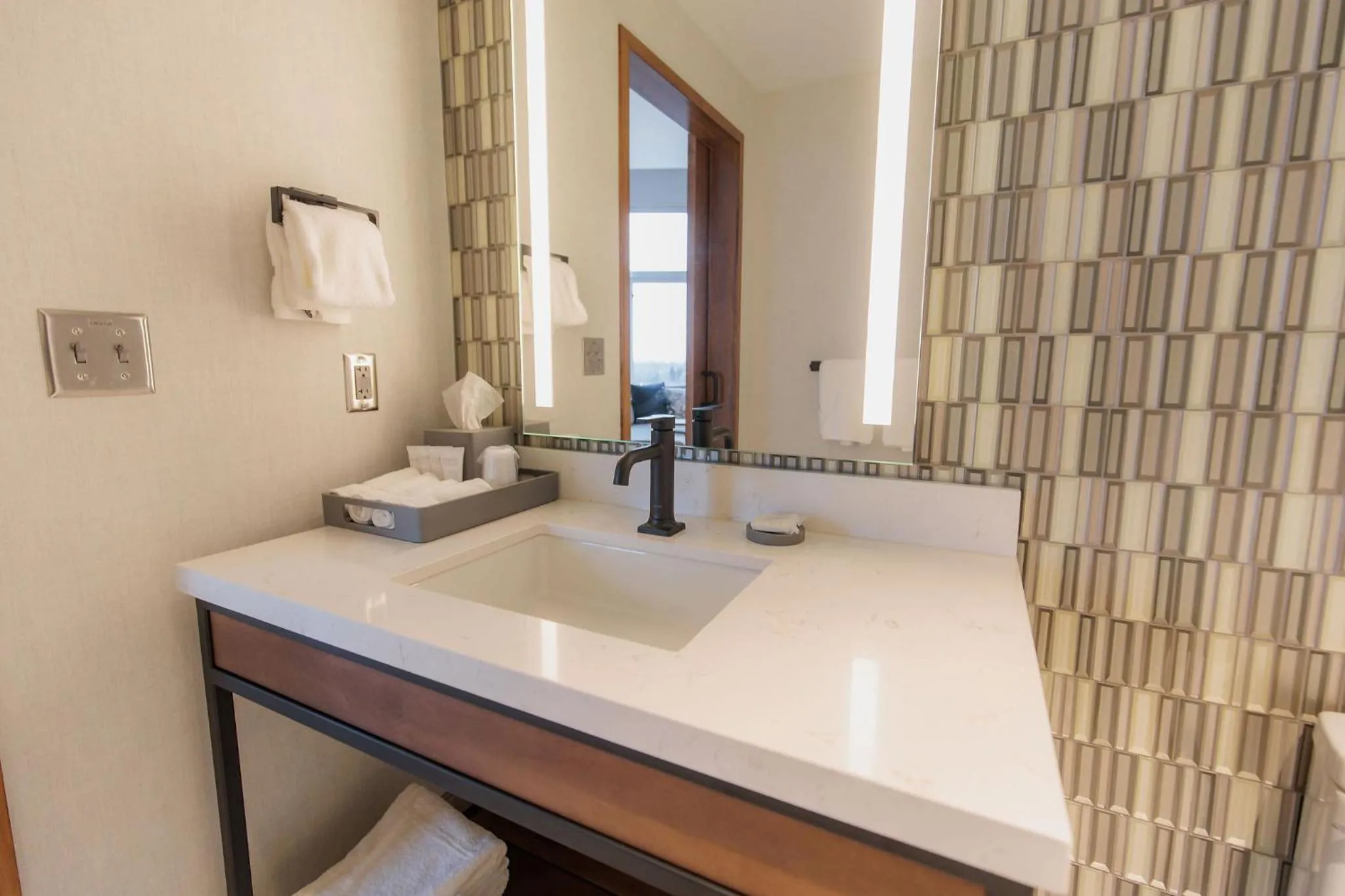 Bathroom in Highpoint Hotel
