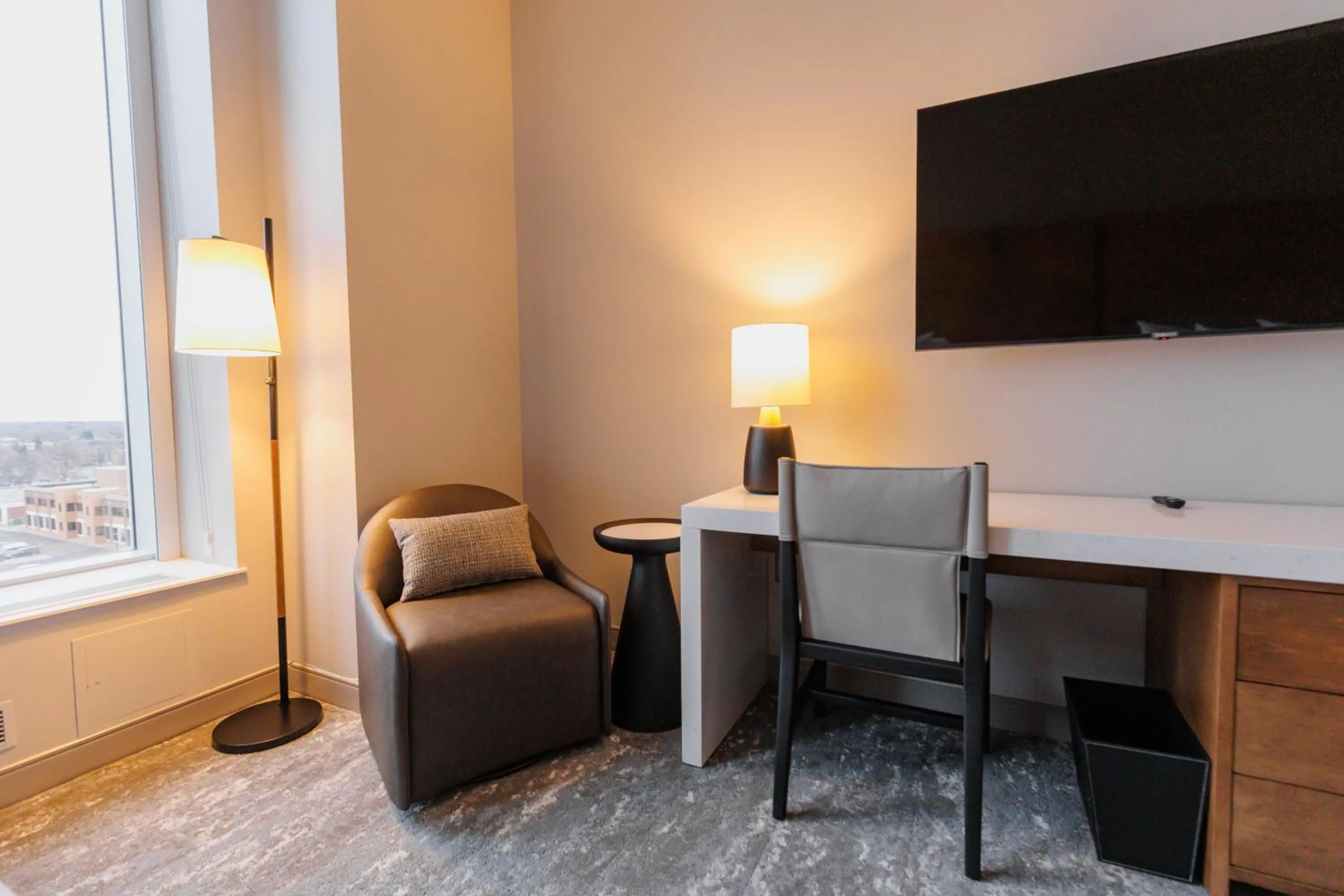 Seating area in Highpoint Hotel