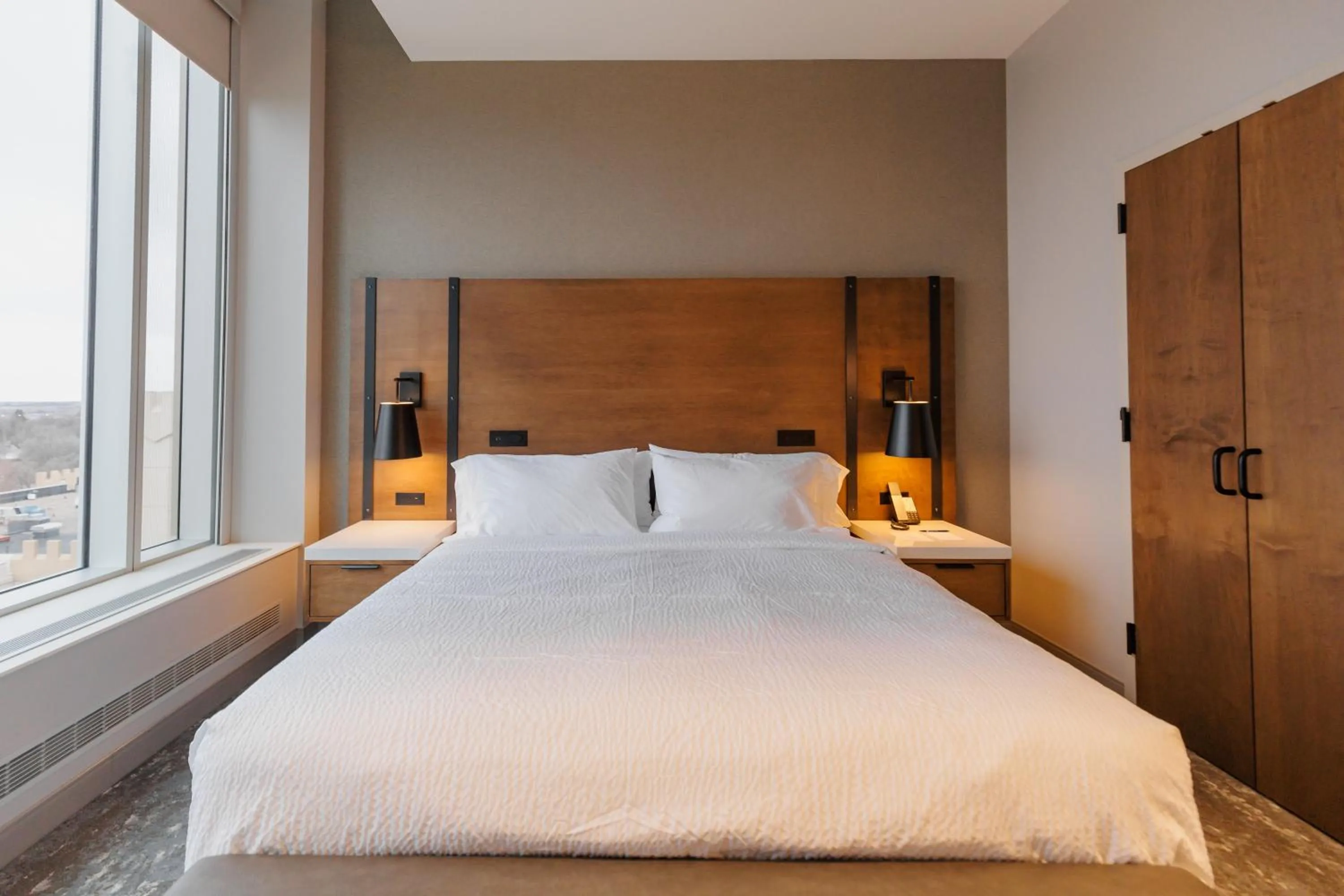 Bed in Highpoint Hotel