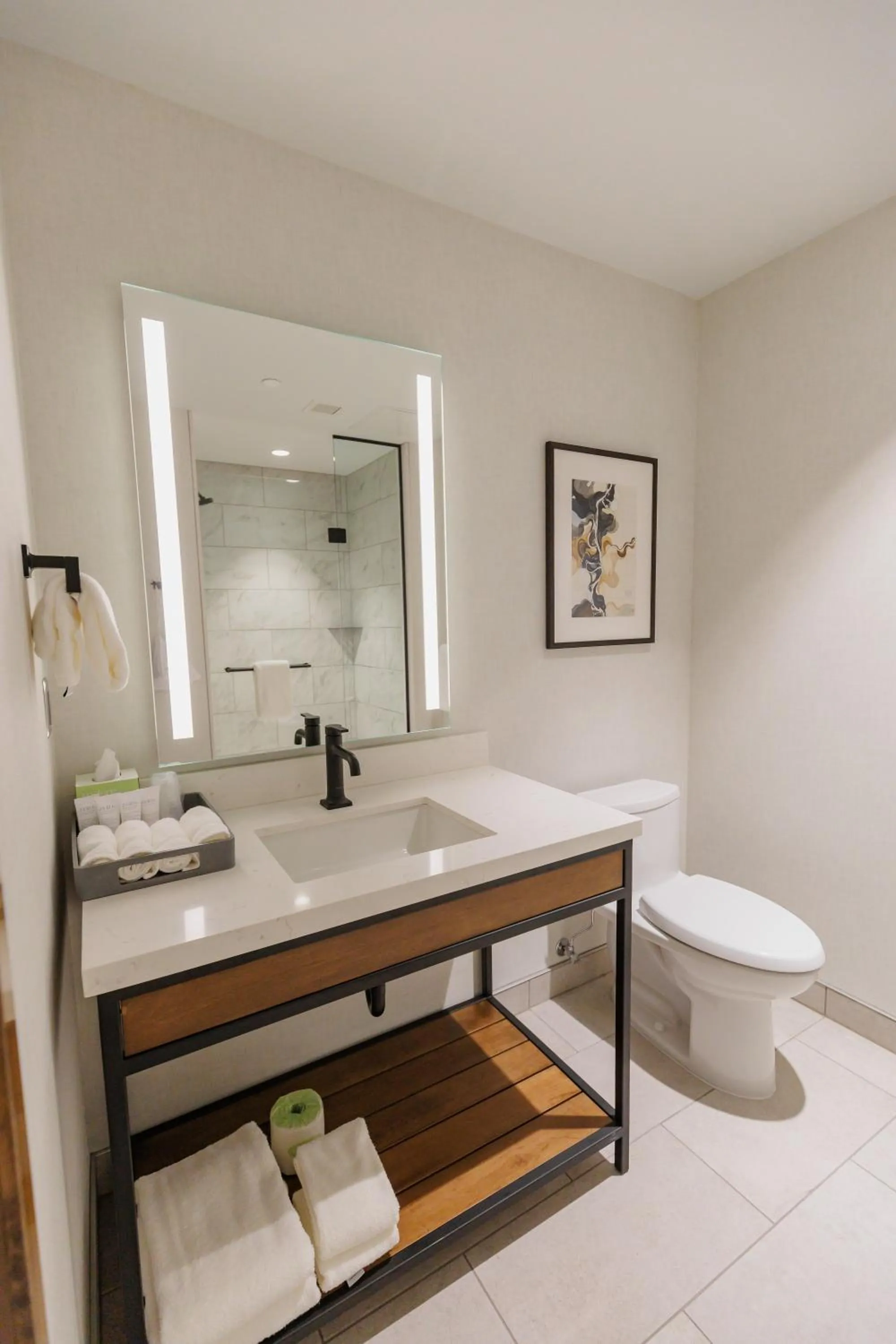 Bathroom in Highpoint Hotel