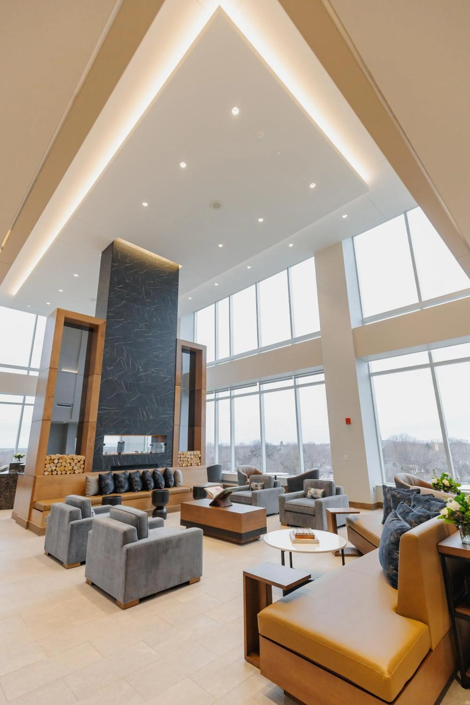 Seating area in Highpoint Hotel