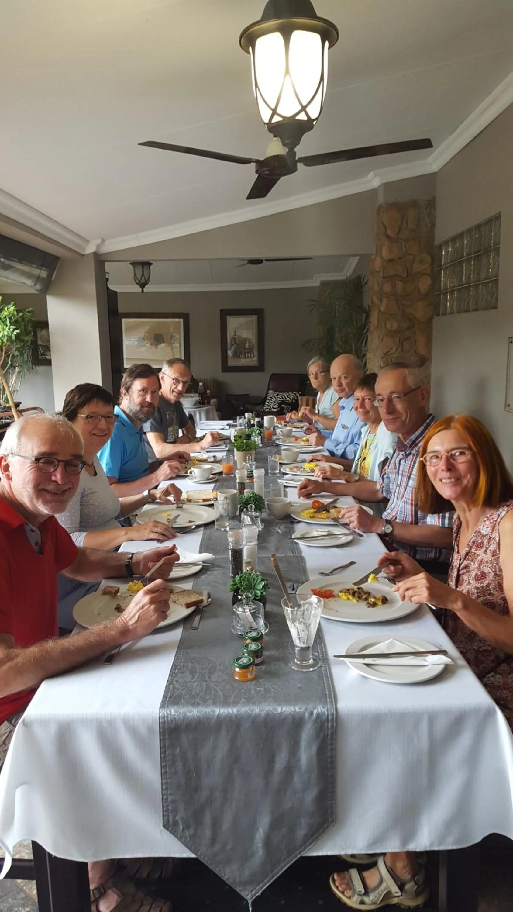 Breakfast in At Heritage House