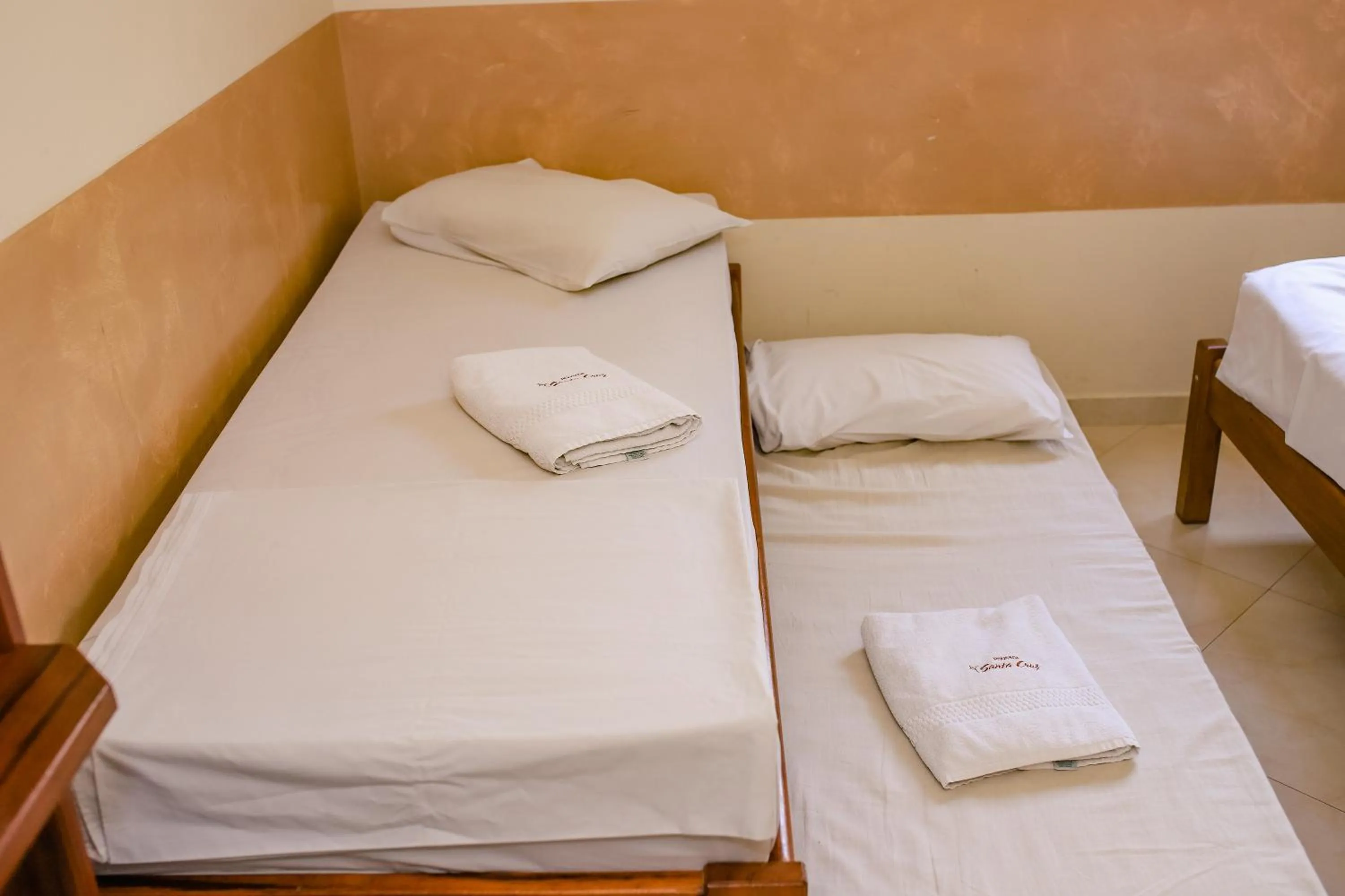 Bedroom, Bed in Pousada Santa Cruz