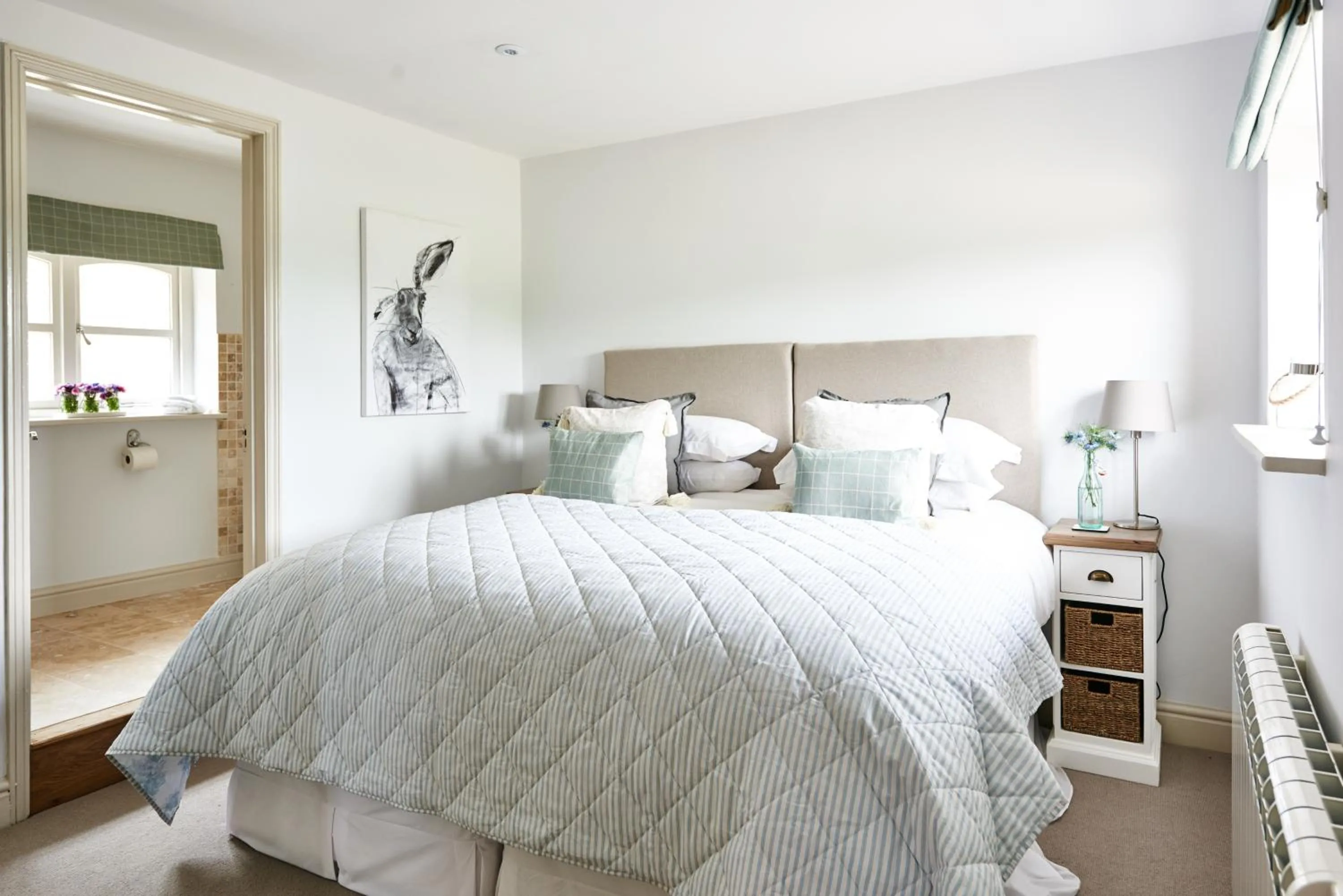 Decorative detail, Bed in Cromhall Farm