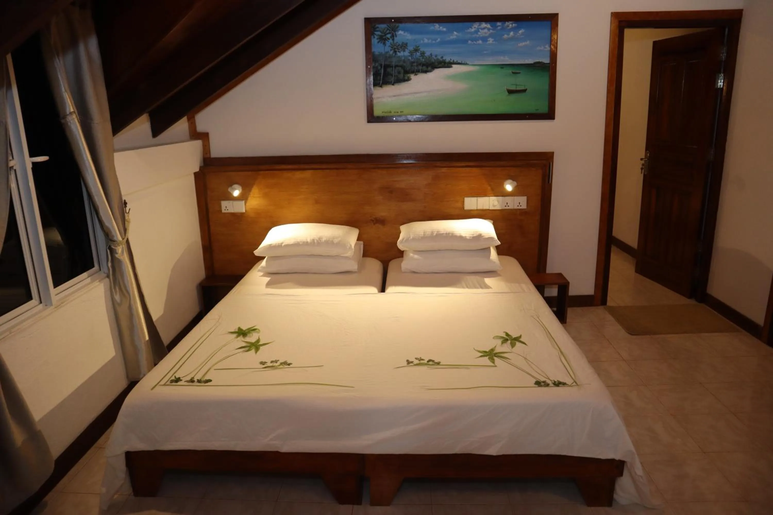 Bedroom, Bed in Masfalhi View Inn