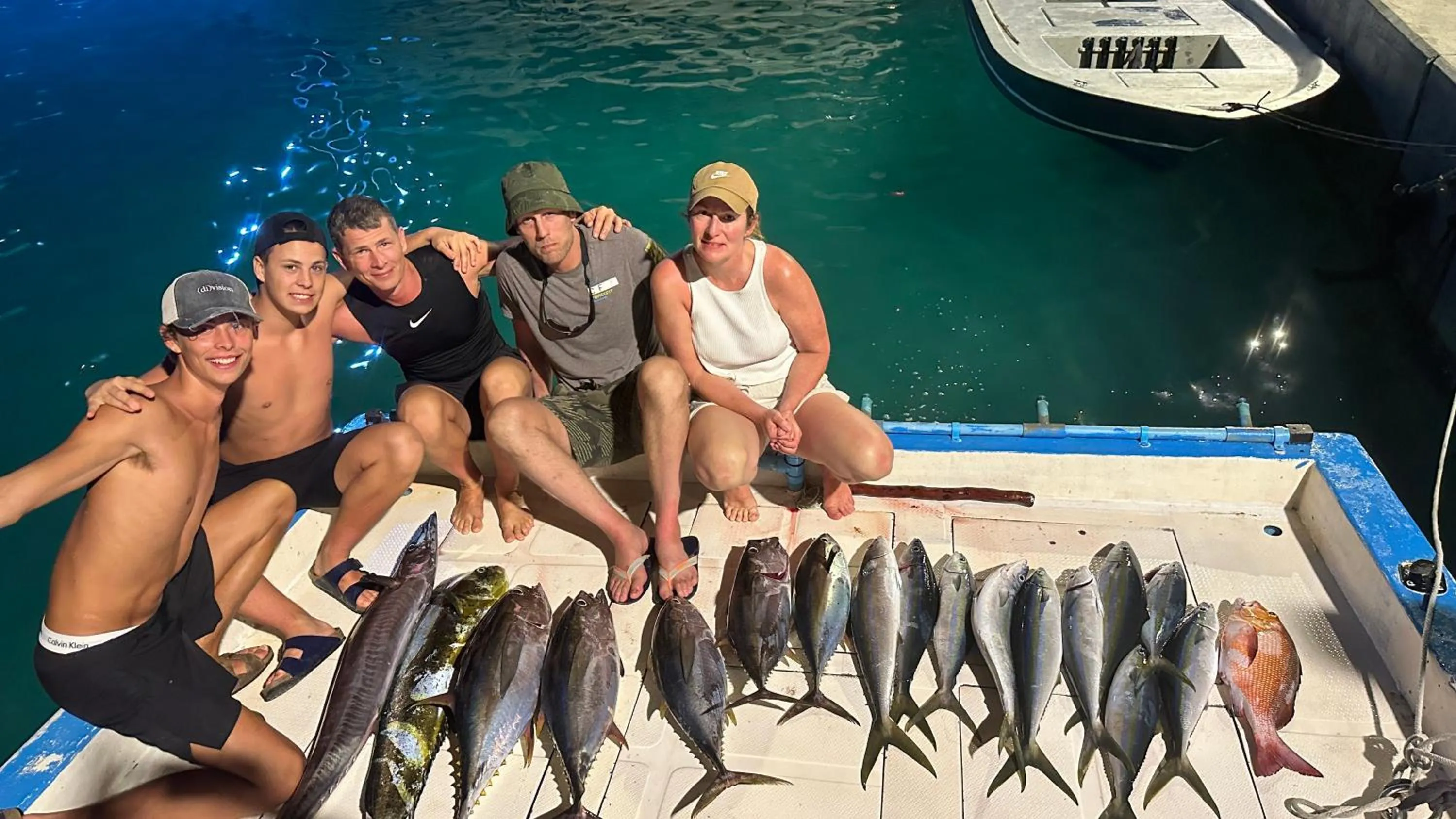 Fishing in Masfalhi View Inn