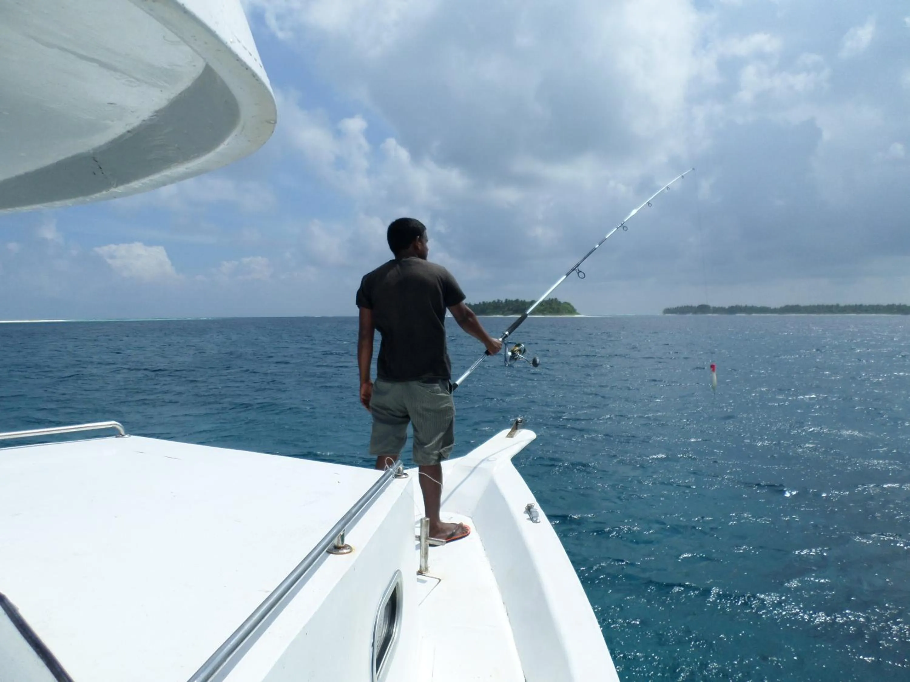 Fishing in Masfalhi View Inn