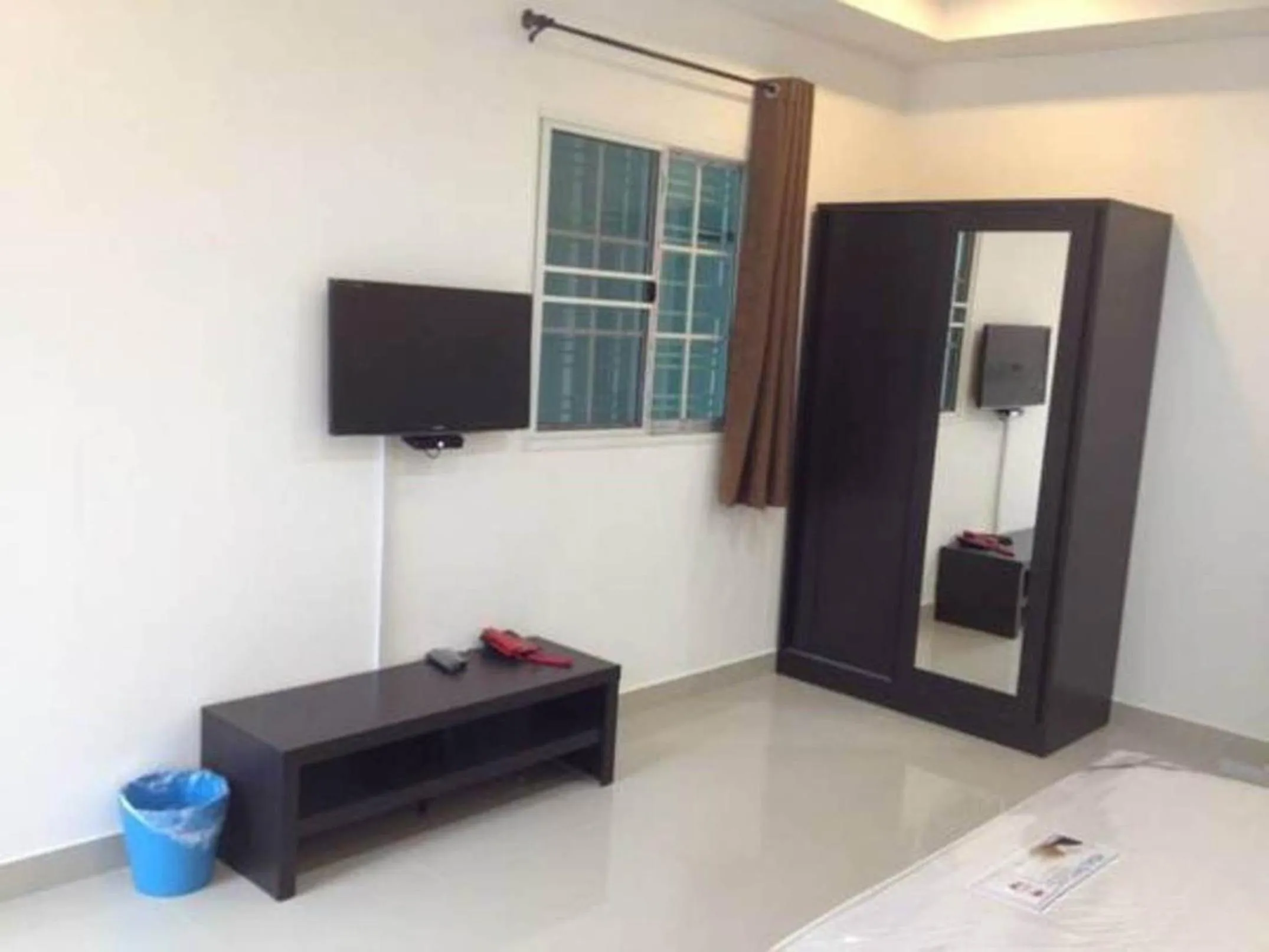 Bed in The Room Nangrong