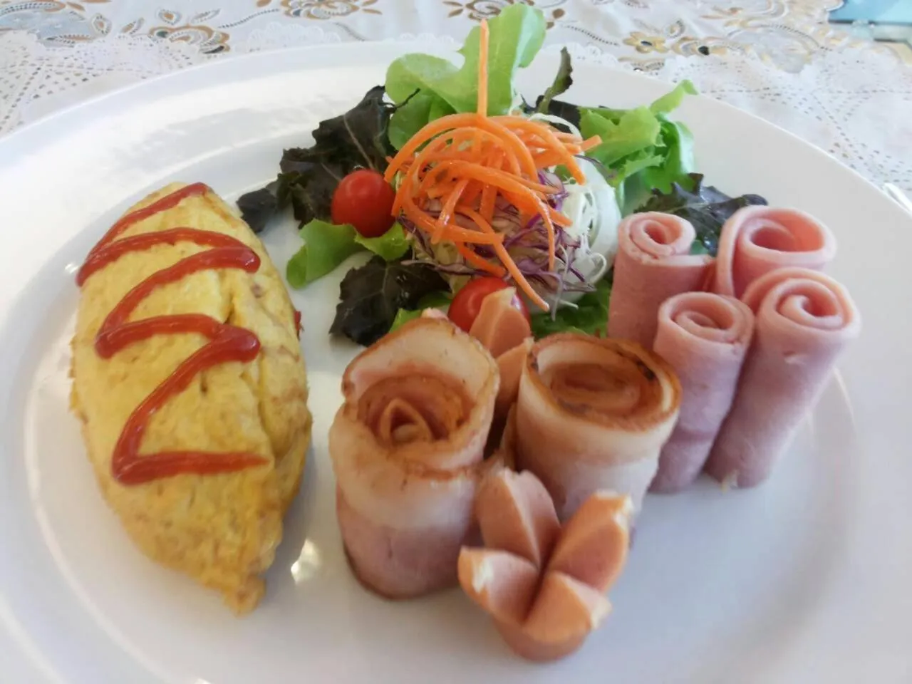 Food and drinks in Seaview Sriracha Hotel