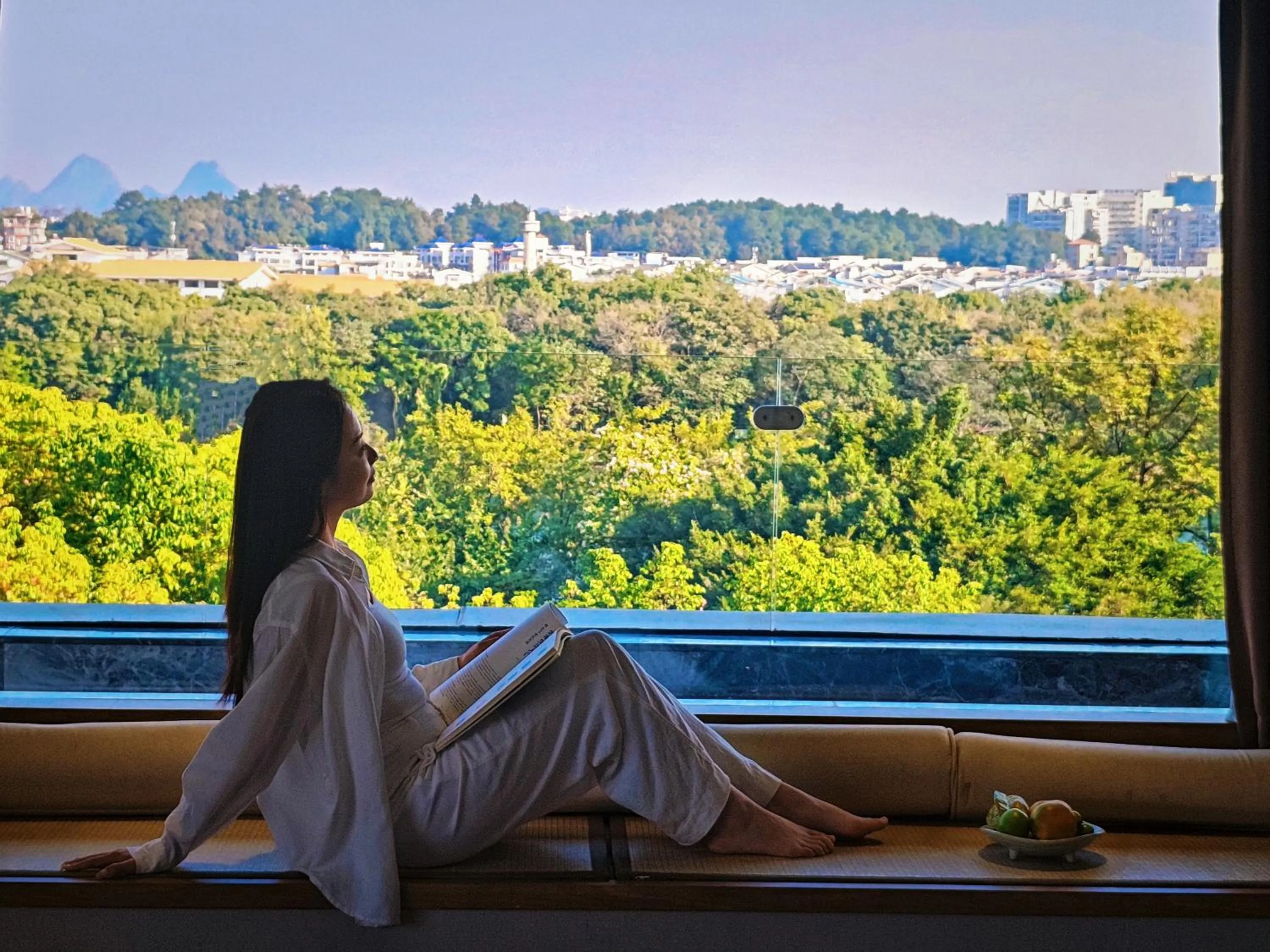 Day in Venus Royal Hotel Guilin Elephant Trunk Hill & Sun and Moon Twin Towers Branch