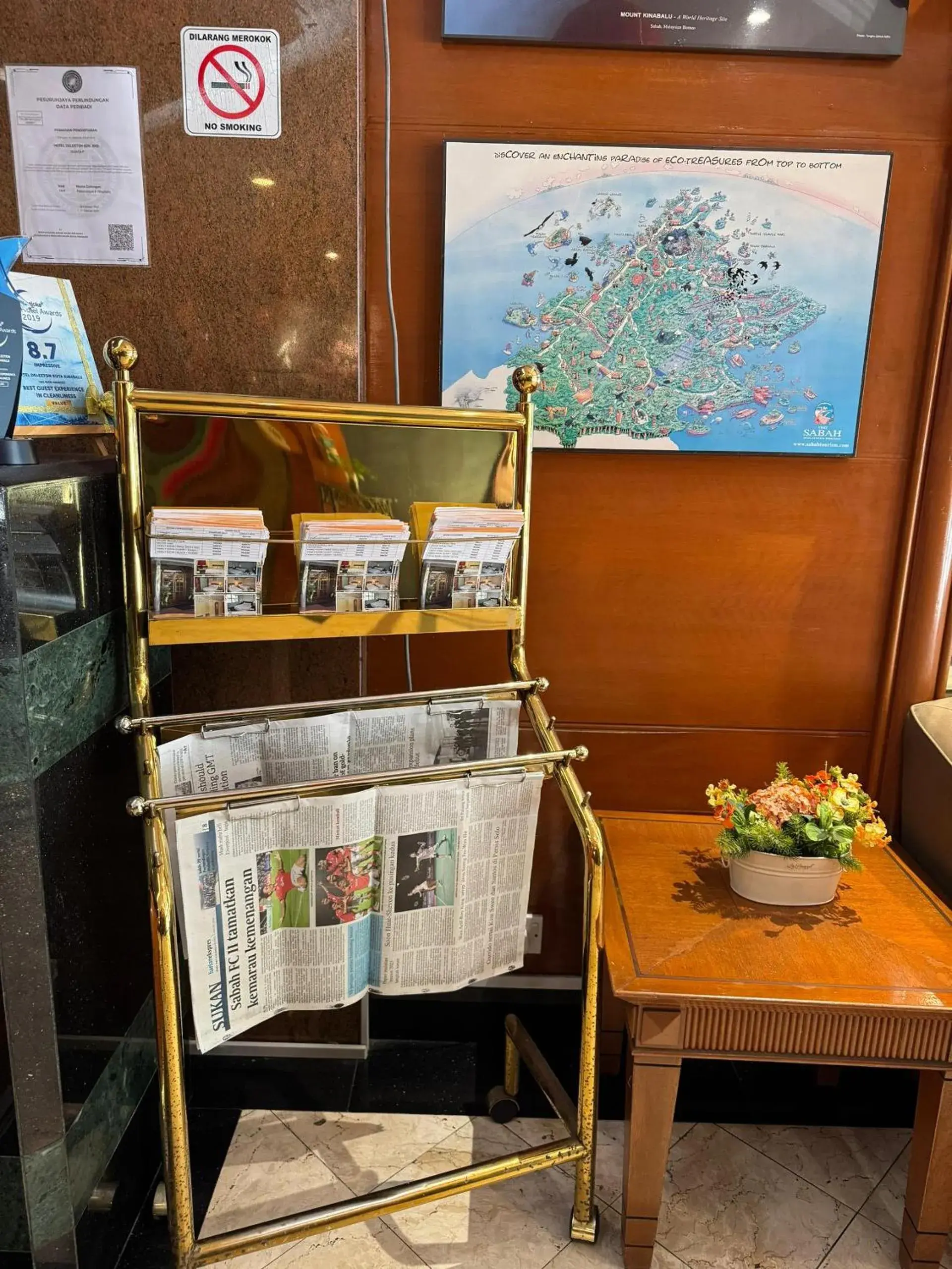 Lobby or reception in Hotel Deleeton Lobby or reception in Hotel Deleeton